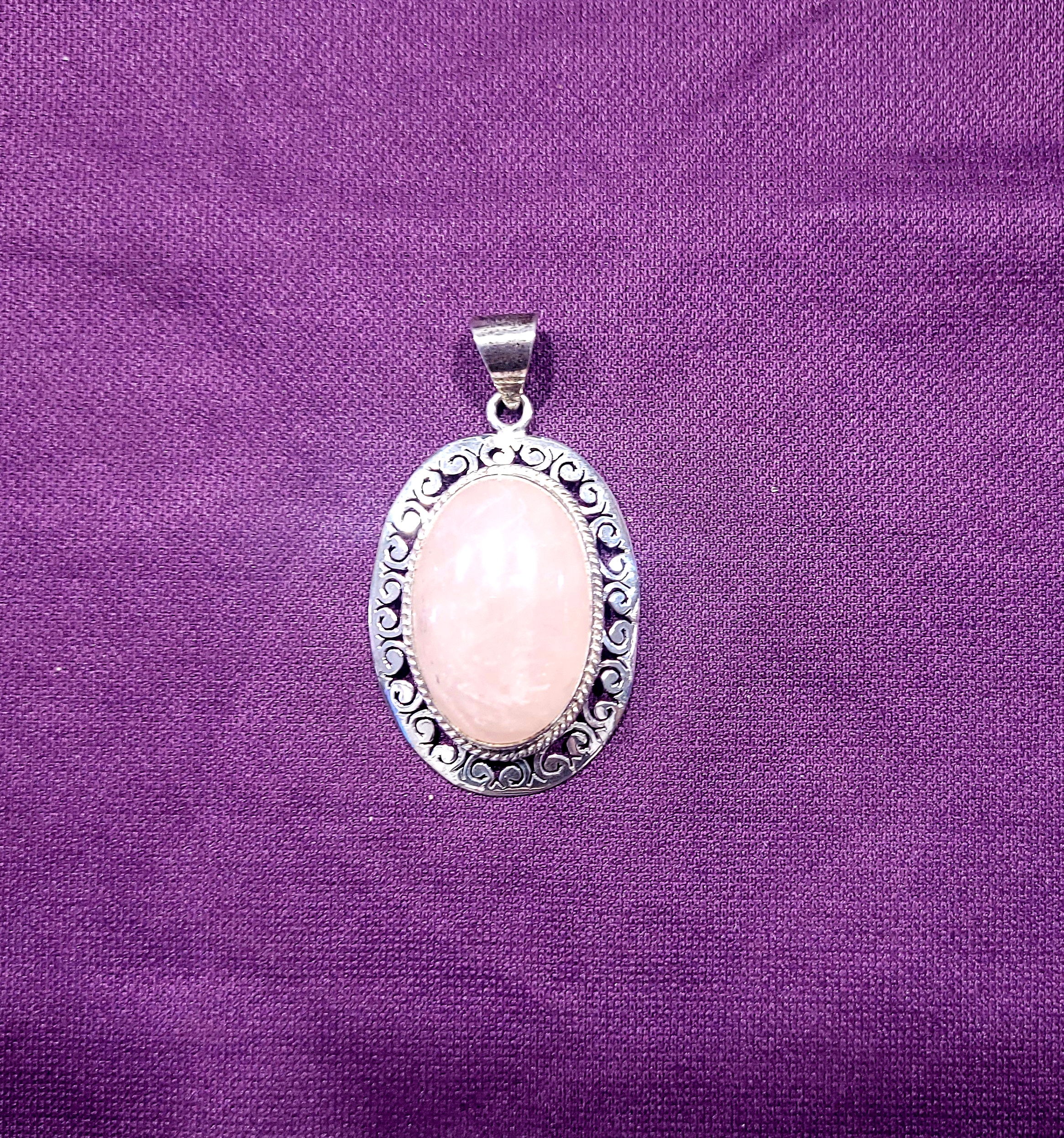 Colgante Cuarzo Rosa. Plata Ley (5cm)