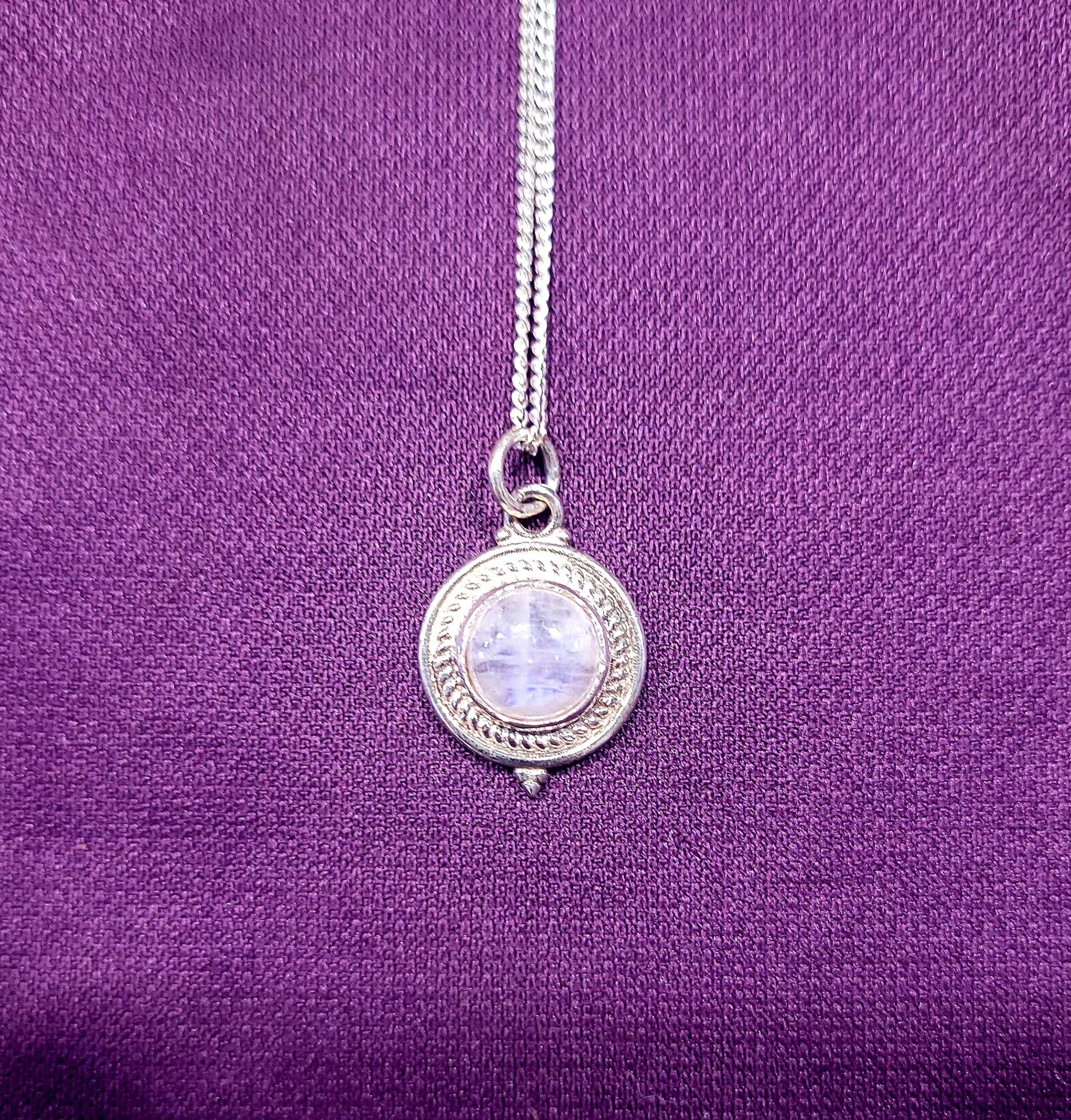 Colgante Piedra Luna. Plata Ley