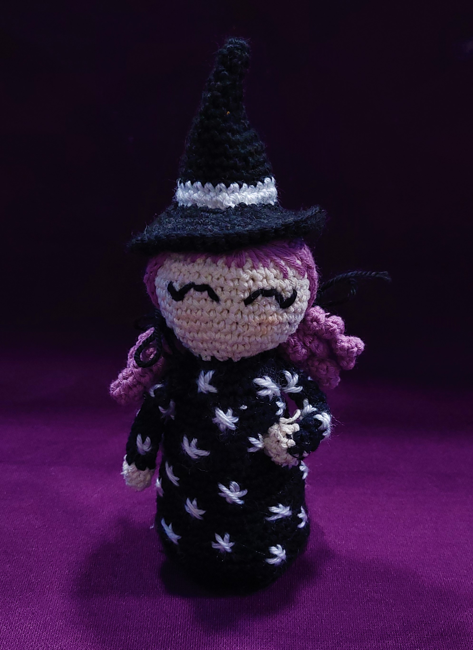 Brujita del Bosque hecha a mano por Ananda (15cm )