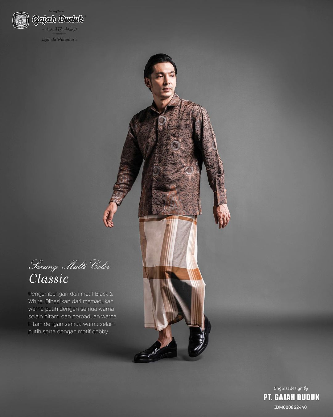 Kain Pelikat Eksklusif Gajah Duduk Multicolour  (Medium - 4000 benang)