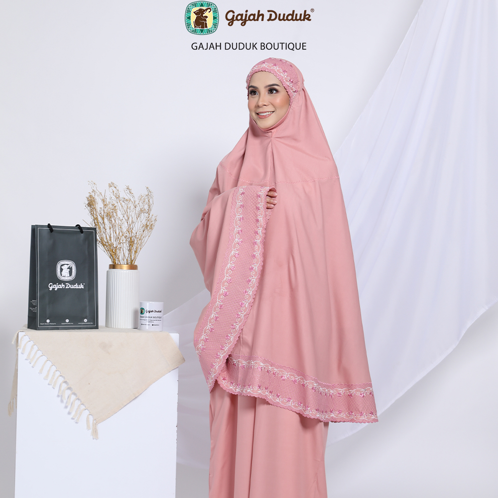 Telekung Sakura Exclusive Berkualiti & Sesuai Untuk Dijadikan Hadiah