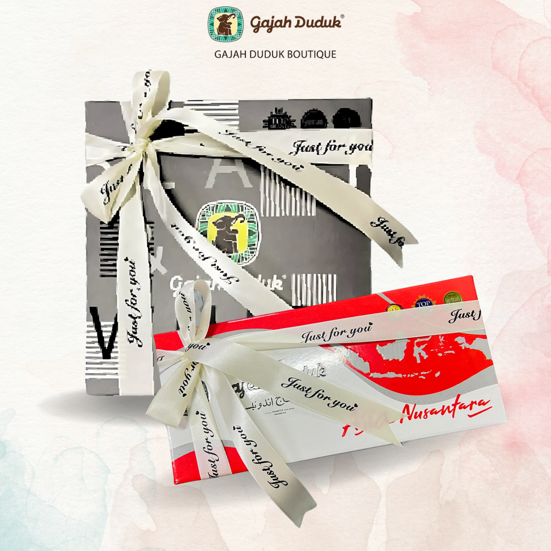 Gift Kain Pelikat Gajah Duduk With Ribbon Sesuai Untuk Hadiah Kepada Yang Tersayang