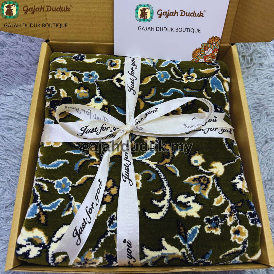 Gift Box Sejadah Raudhah Exclusive (Medium Size) Sesuai Untuk Korporat Gift & Hadiah Kepada Yang Tersayang