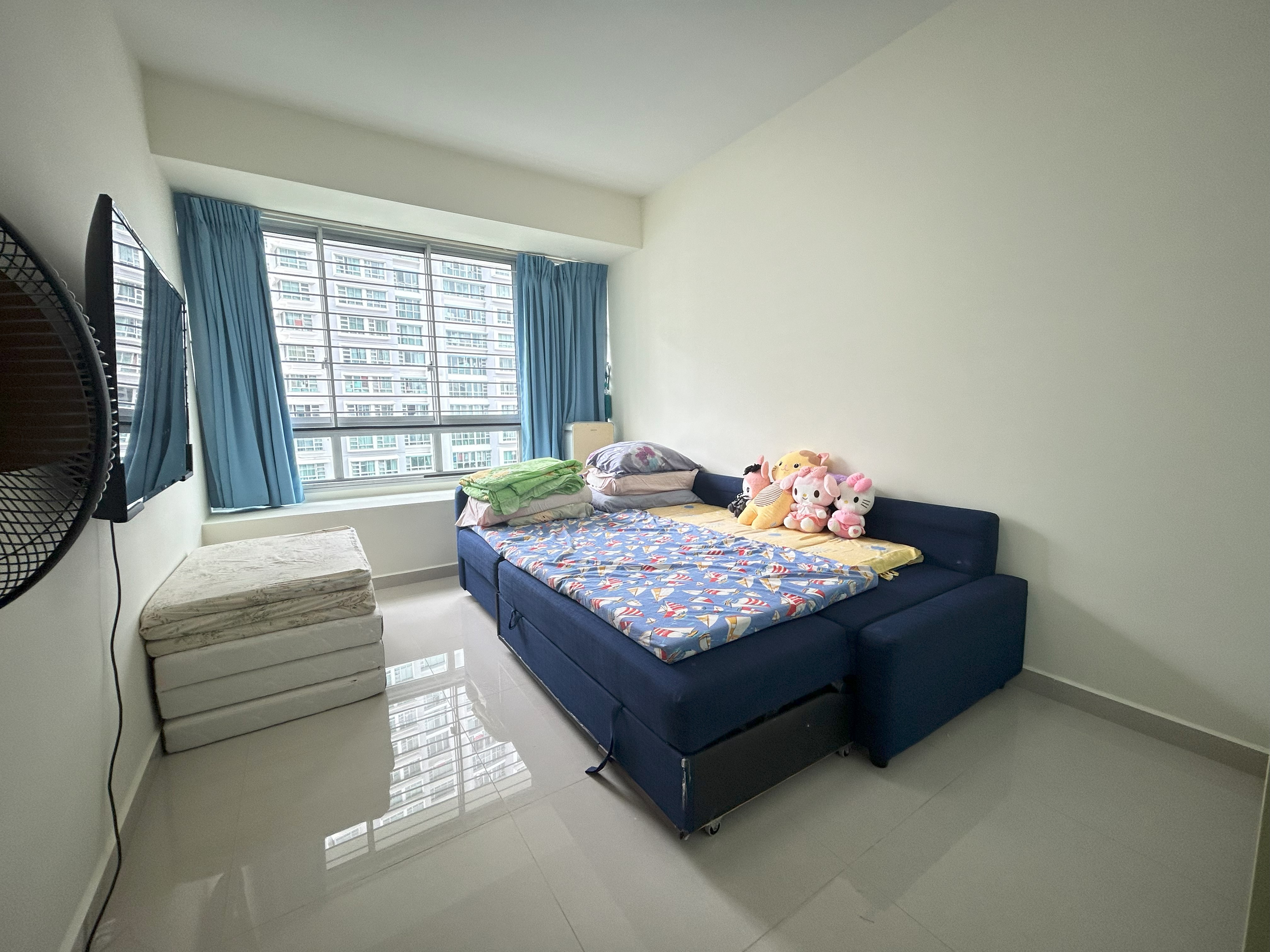 D05- 425 Clementi Ave 1 (HDB)