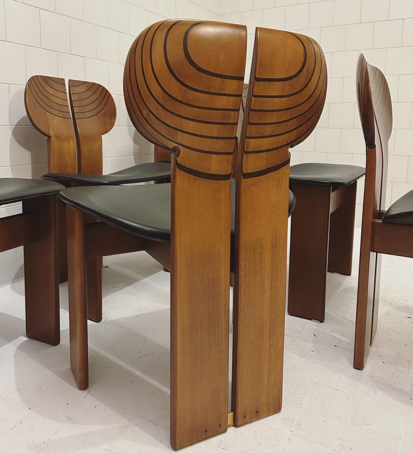Set Of Six Afra & Tobia Scarpa Africa Chairs , Design 70s Prod. Max Alto , Italy
