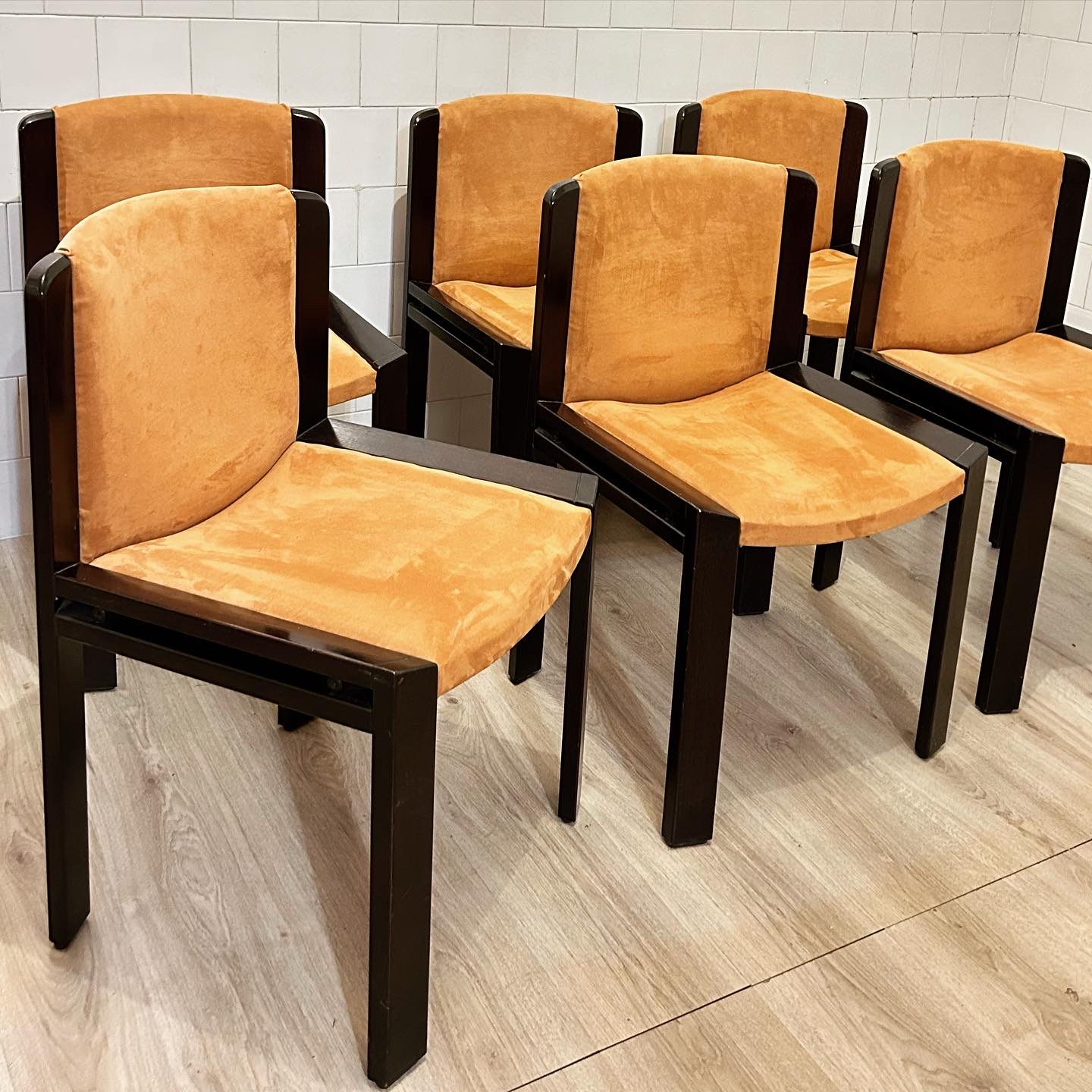 Set six chairs designed by Joe Colombo for Poggi 1960 Italy 