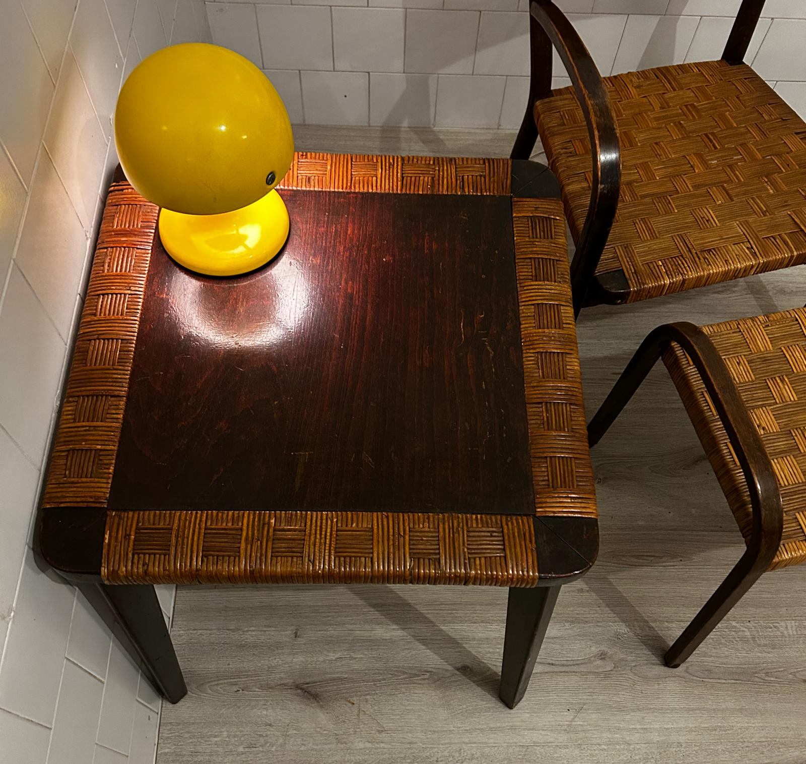 Set Fratelli Reguitti , Poltrona pouf e tavolino 1960