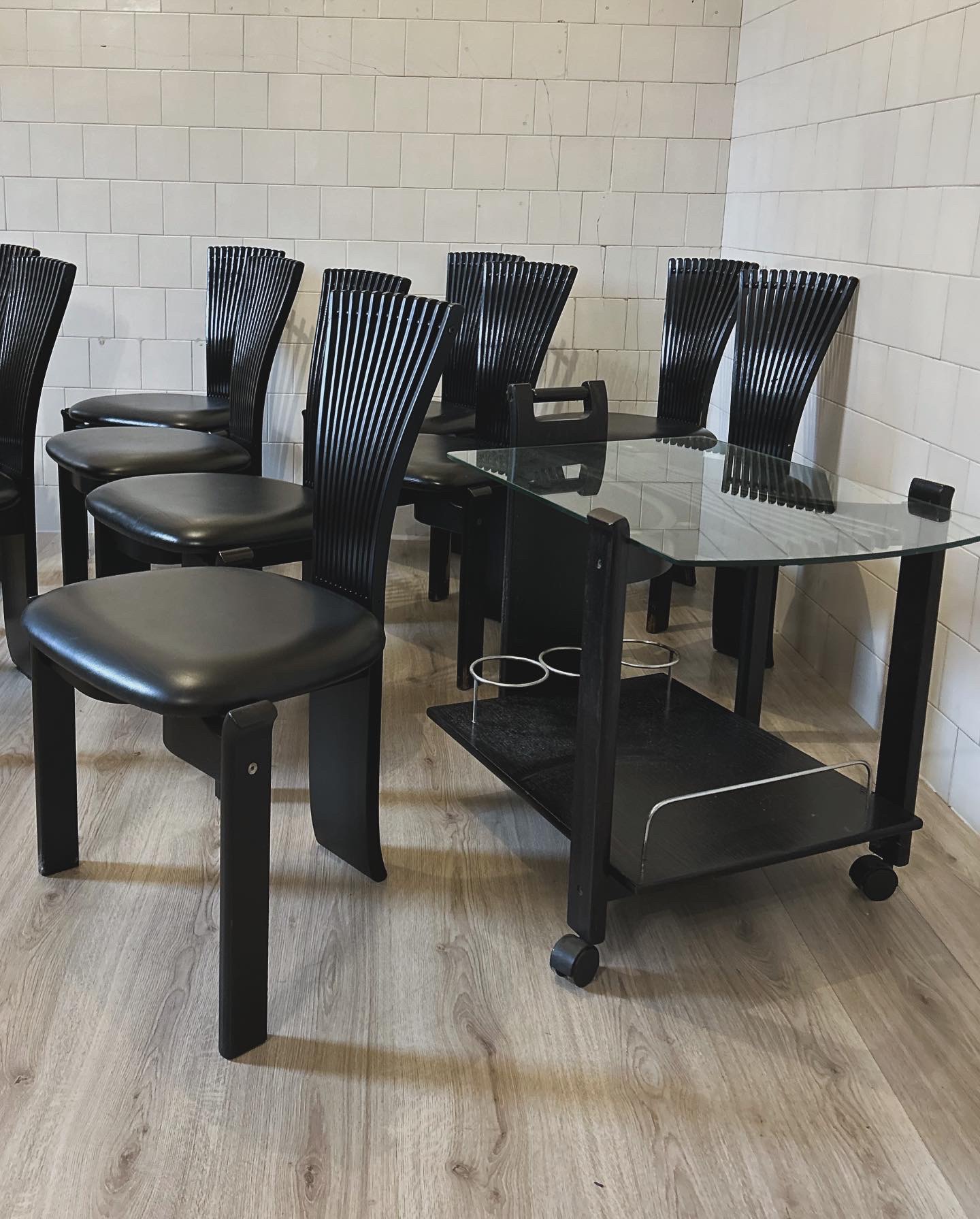 Set 10 Dinning Postmodern Chairs In Black Lacquered Wood 