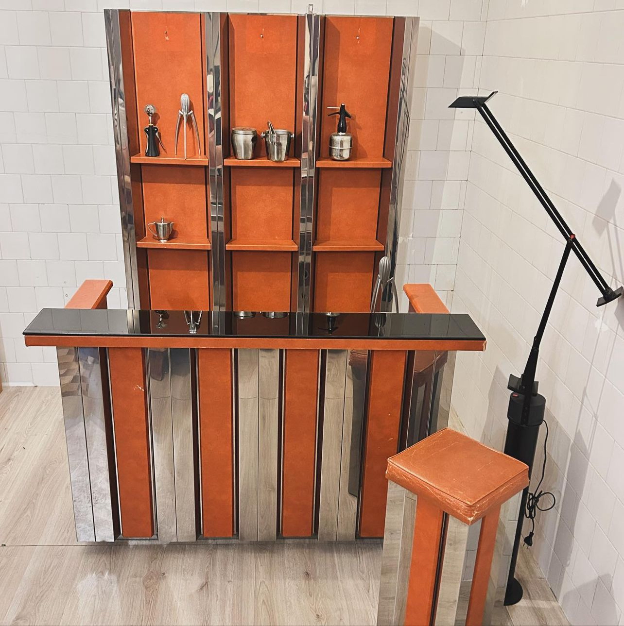 Bar Hollywood Regency Willy Rizzo Style, Stainless Steel And Leather 1970s, Italy