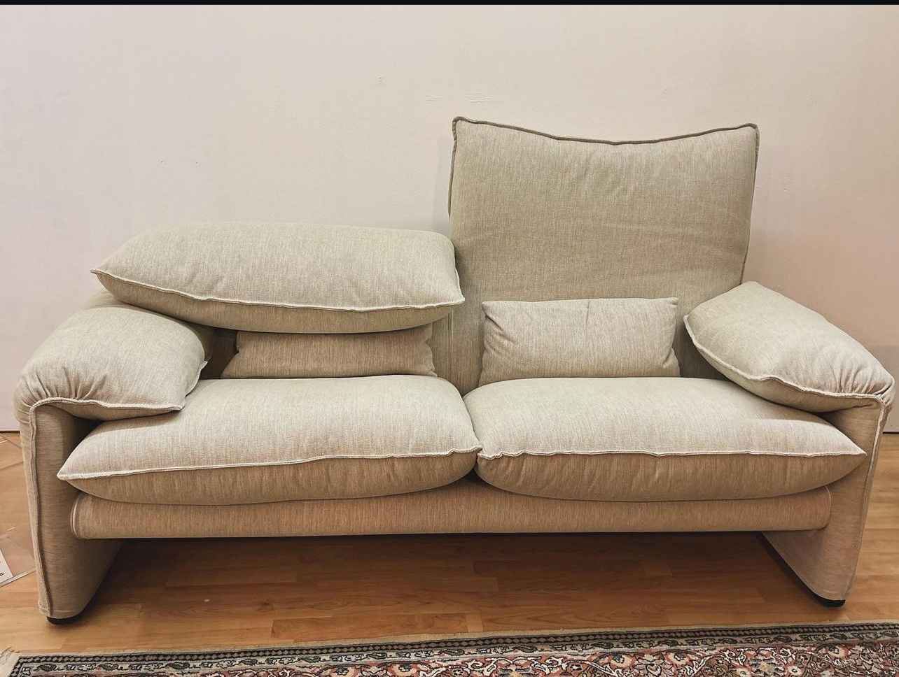 Divano Mod. Maralunga 2 Posti, Design Vico Magistretti