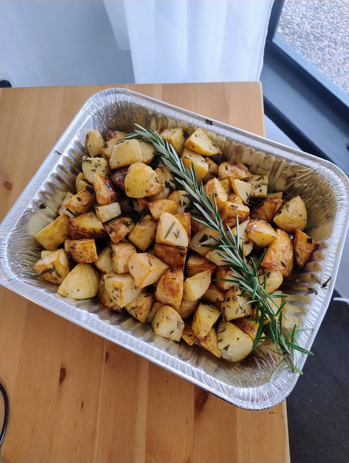 FAMILY ROASTED POTATOES