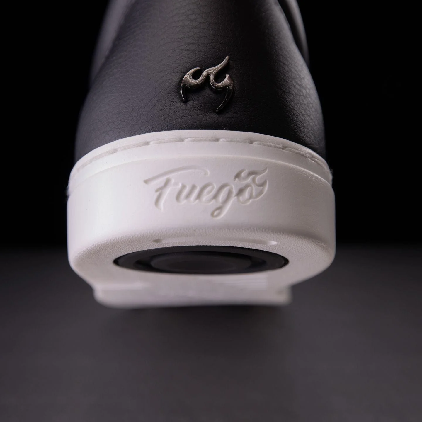 ***PRÉ-COMMANDE *** Fuego Baskets basses