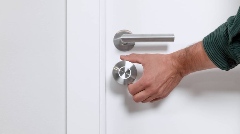 PACK Smart Lock ULTRA 5º GENERACIÓN + CILINDRO ESPECIAL NUKI