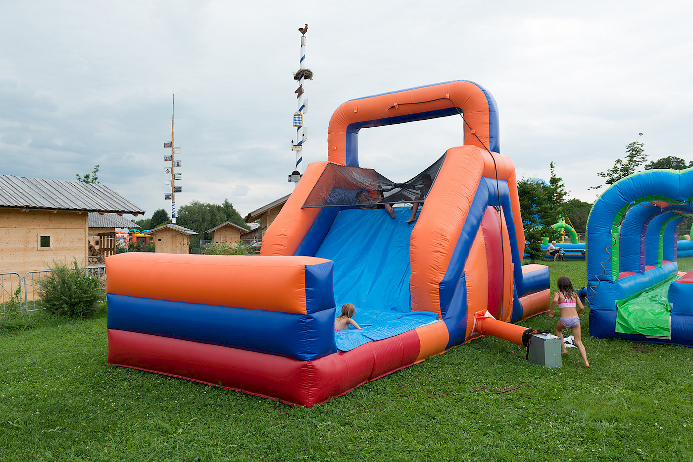 Kletter Wasserrutsche