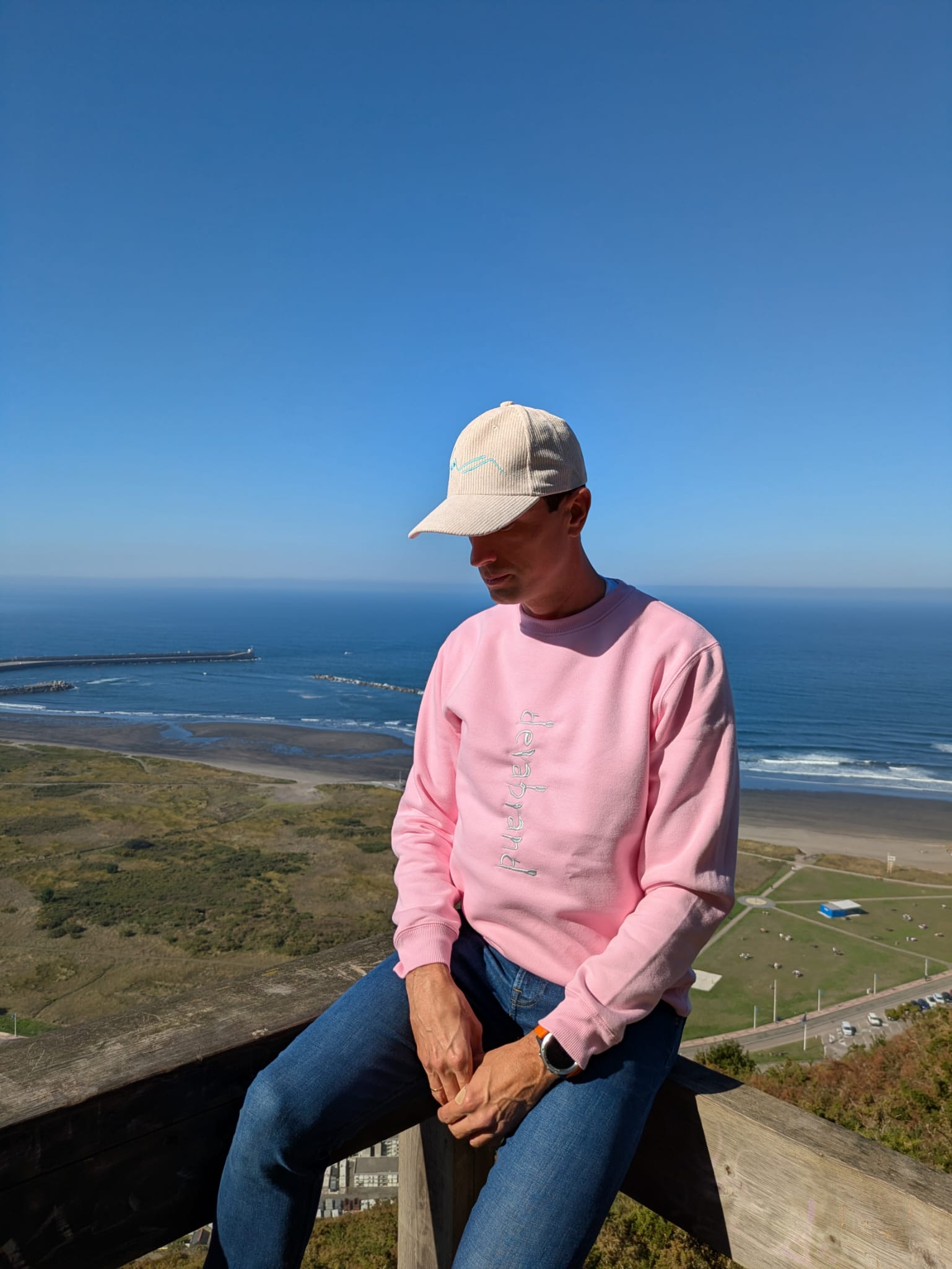 Sudadera rosada unisex