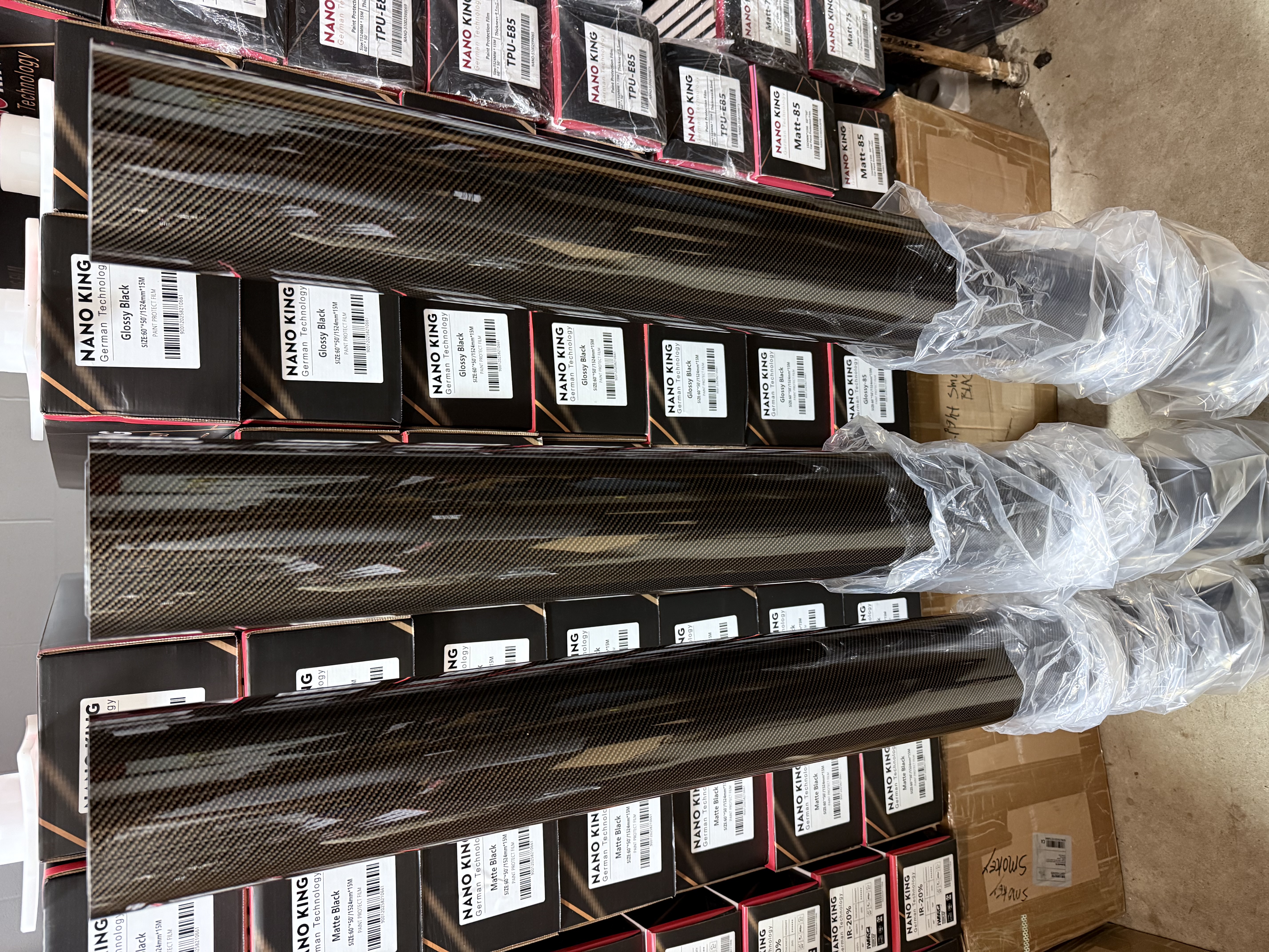 Glossy Carbon Braze Gold Black