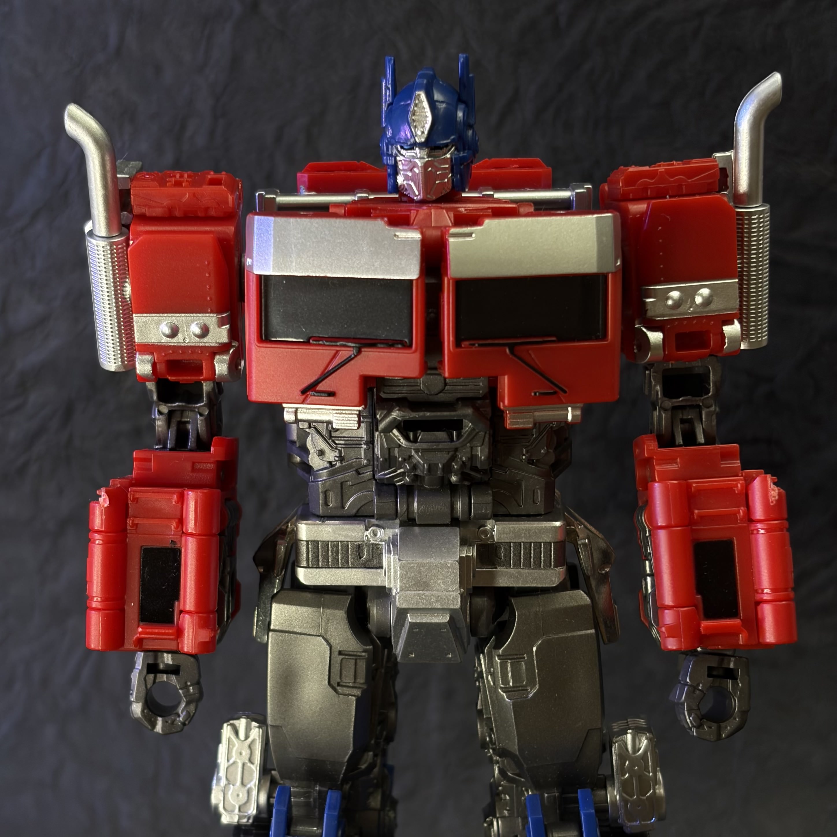 Optimus Prime - Autobot Leader Edition | Transformers