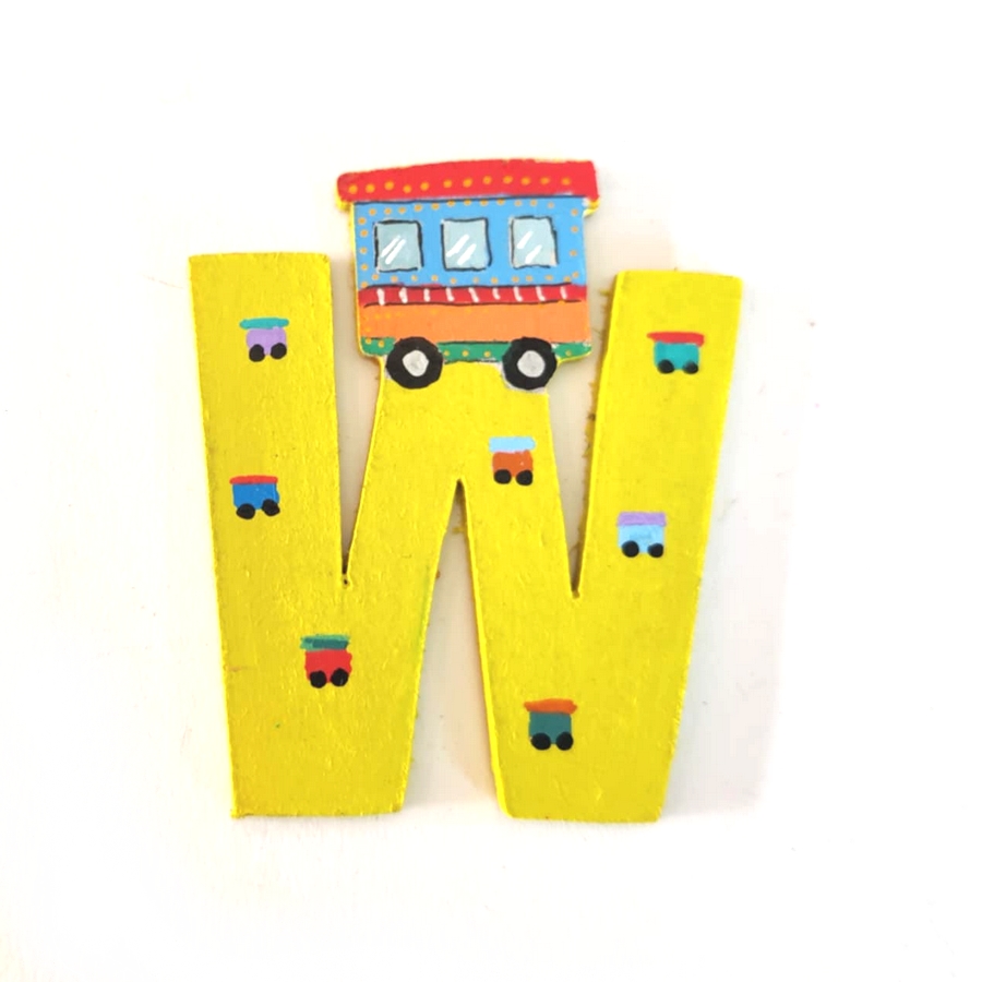 Lettre en bois pédagogique W comme Wagon