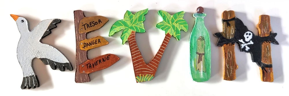 Lettre en bois K pirate