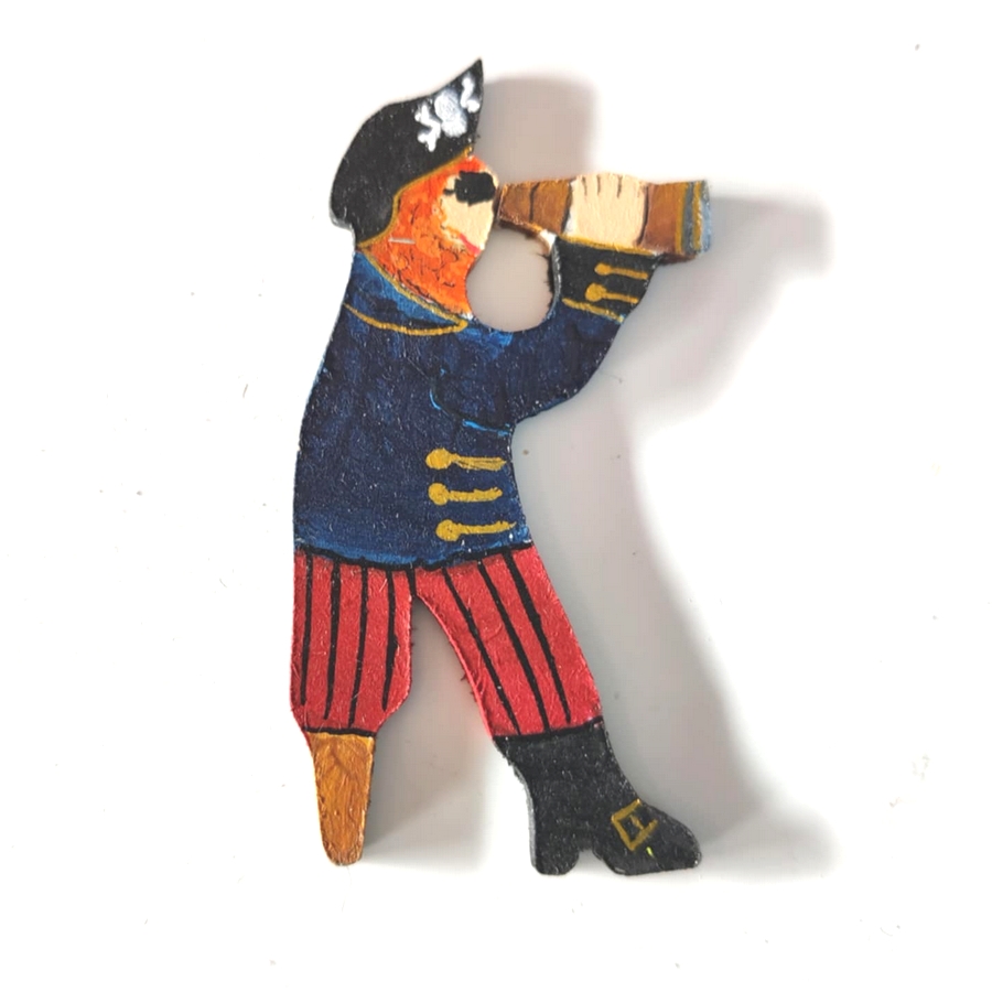 Lettre en bois R pirate