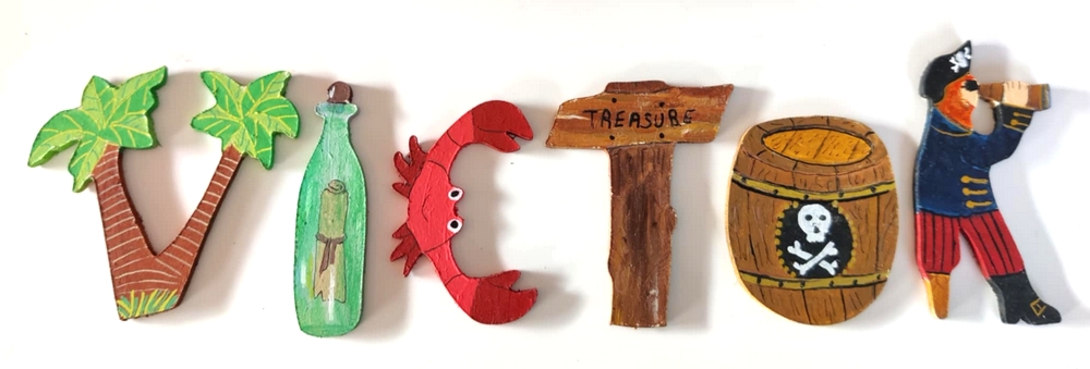 Lettre en bois R pirate