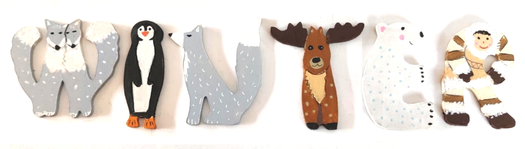 Lettre en bois banquise W renards polaires
