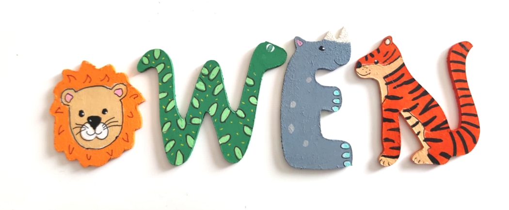 Lettre en bois savane W serpent exotique