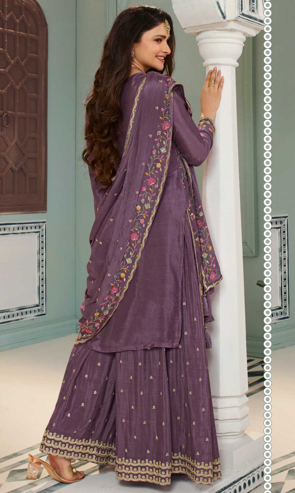 Salwar Suit