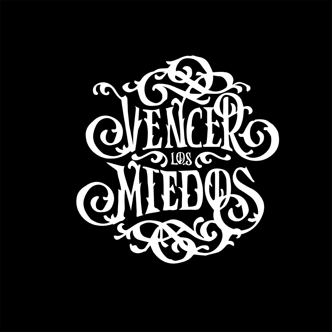 Remera negra AF Vencer los miedos