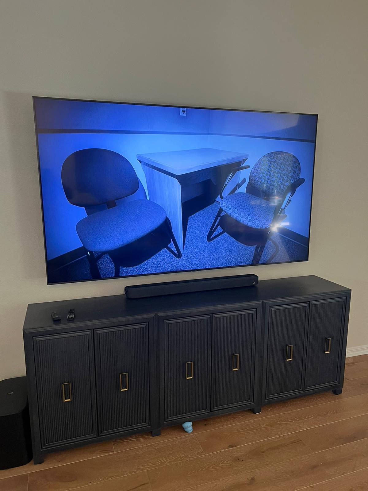 Tv mount Installations