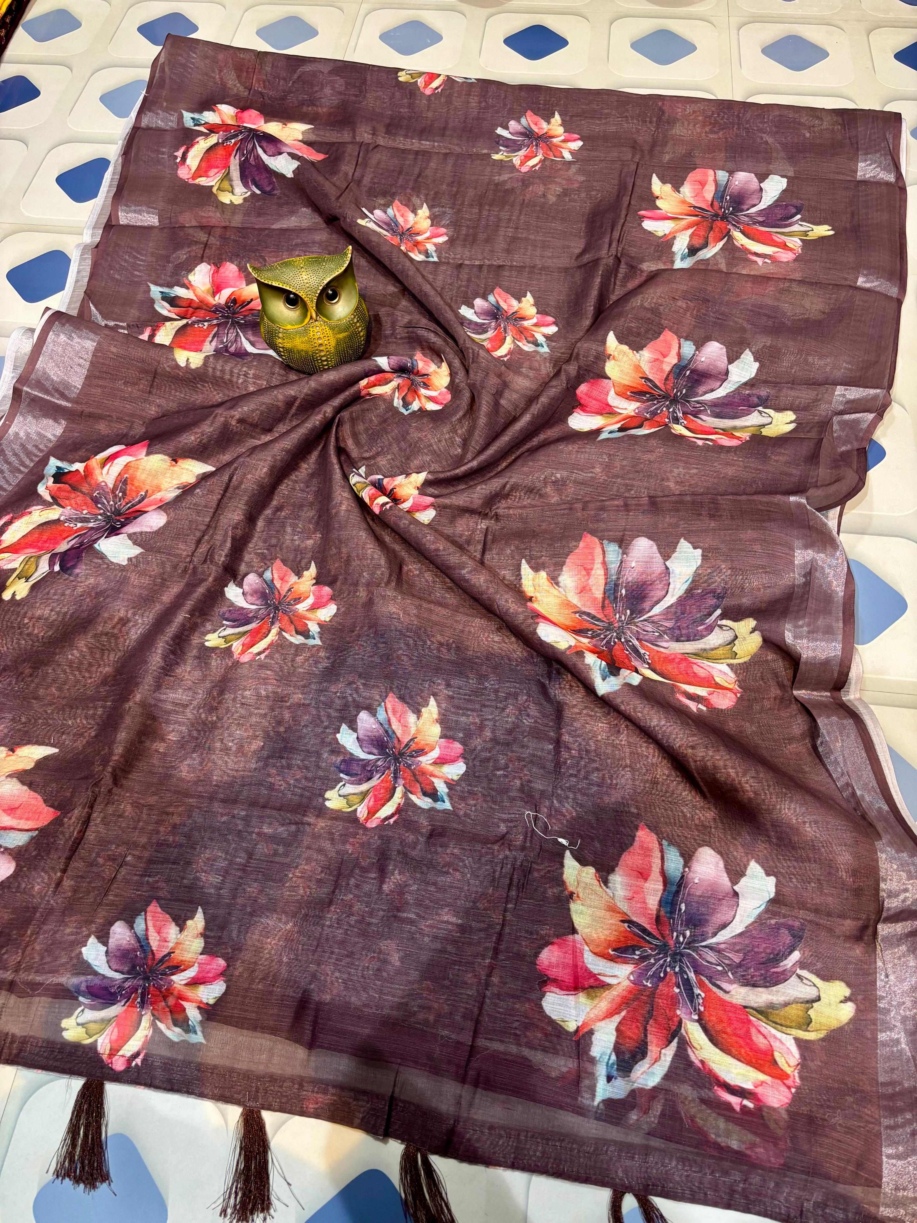 Premium quality pure digital lilen print saree with bp