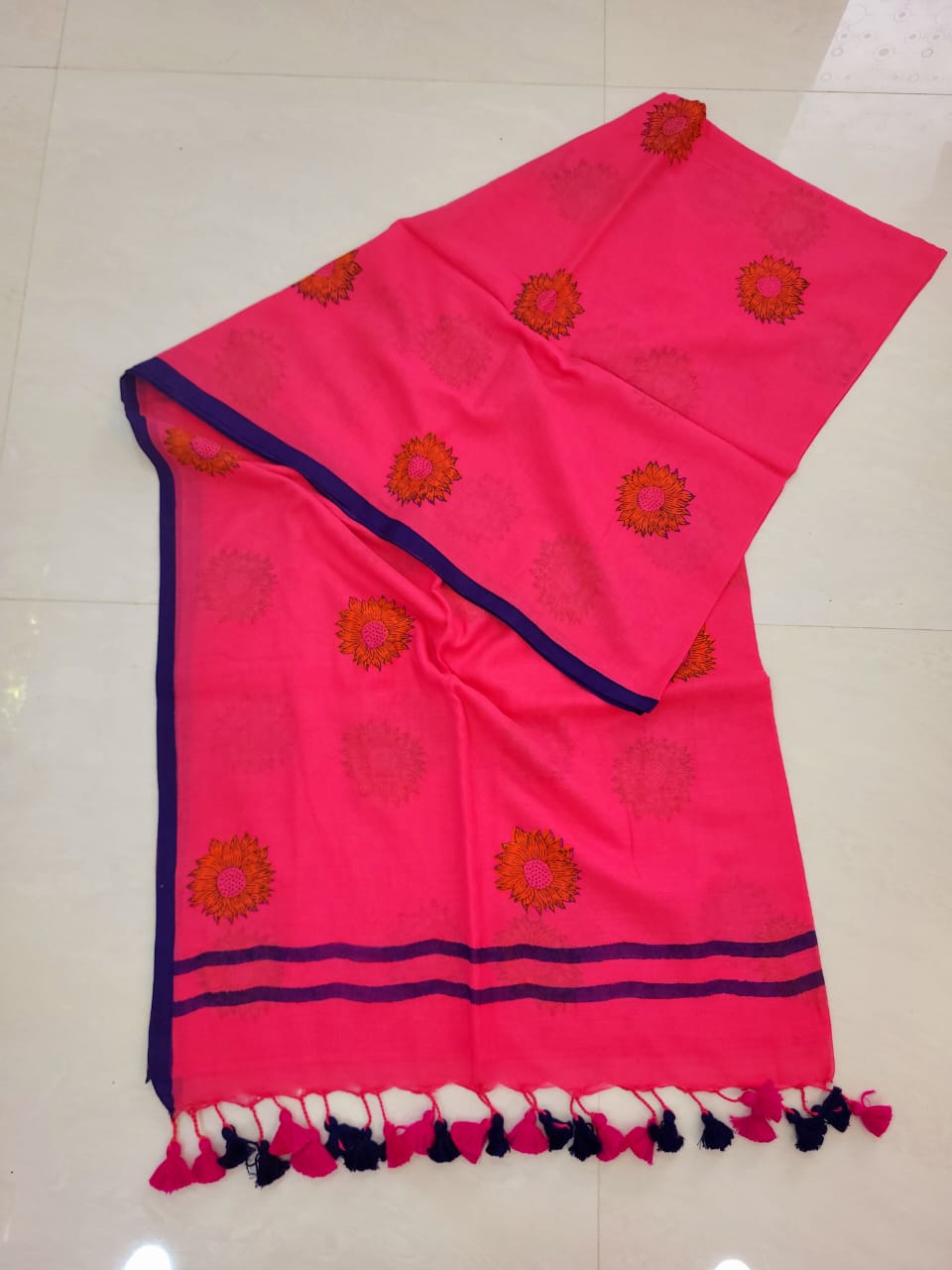 Item Nam- Malcotton pint sharee  Metirials- 120% pure cotton