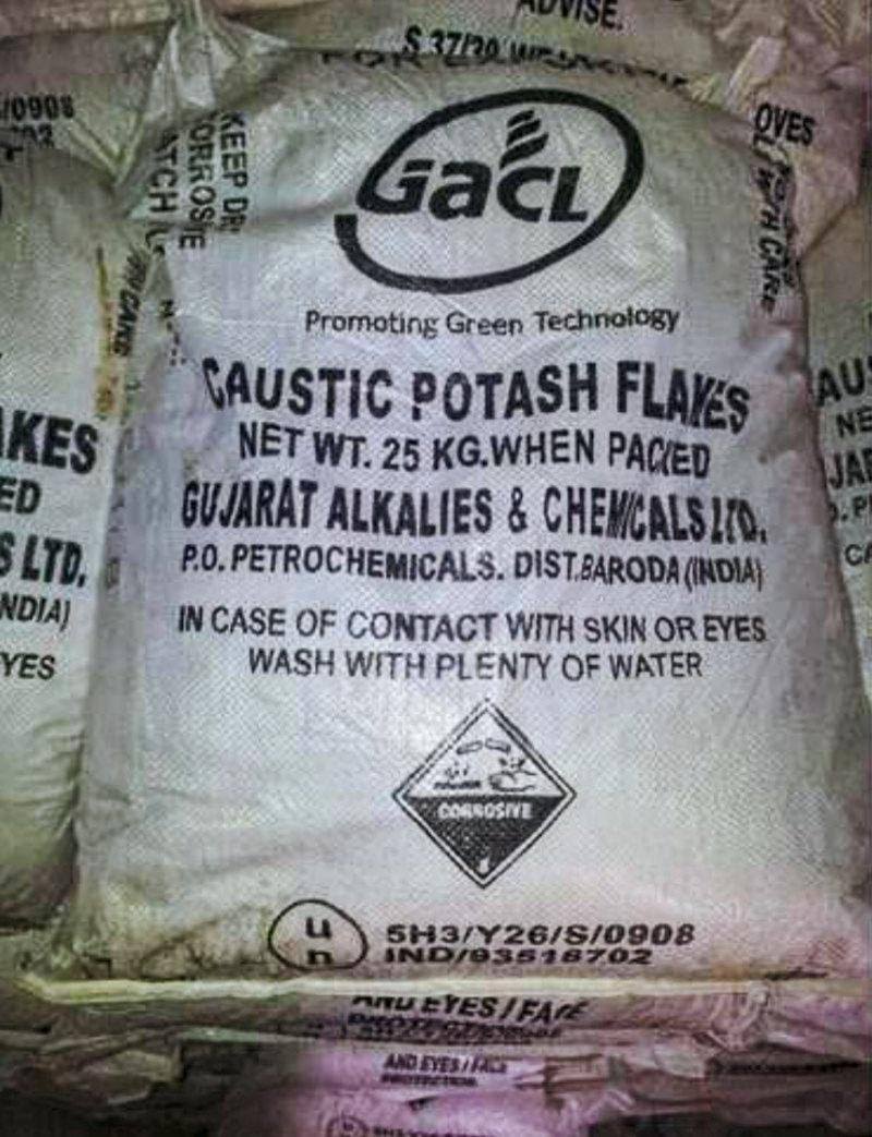 Potassium Hydroxide (KOH) Flakes & Pellets