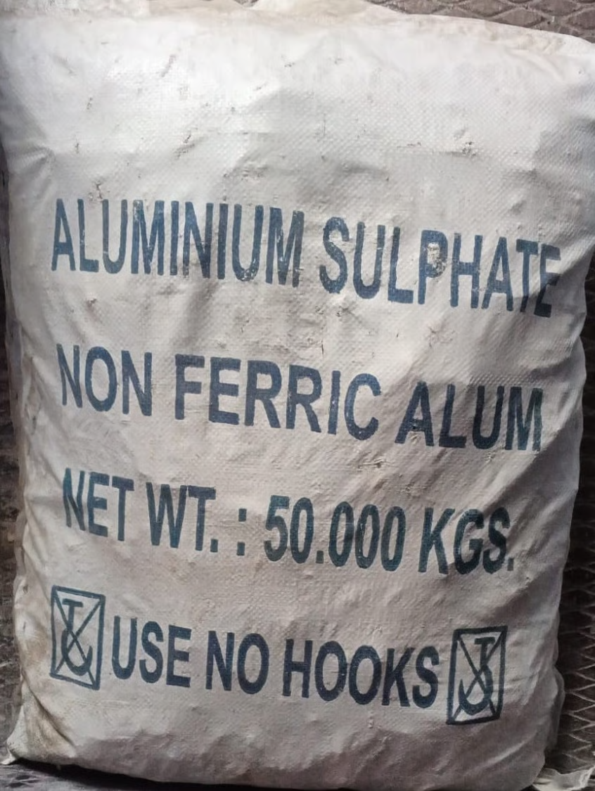 Aluminum Sulfate 'or' Non-Ferric Alum Lumps 