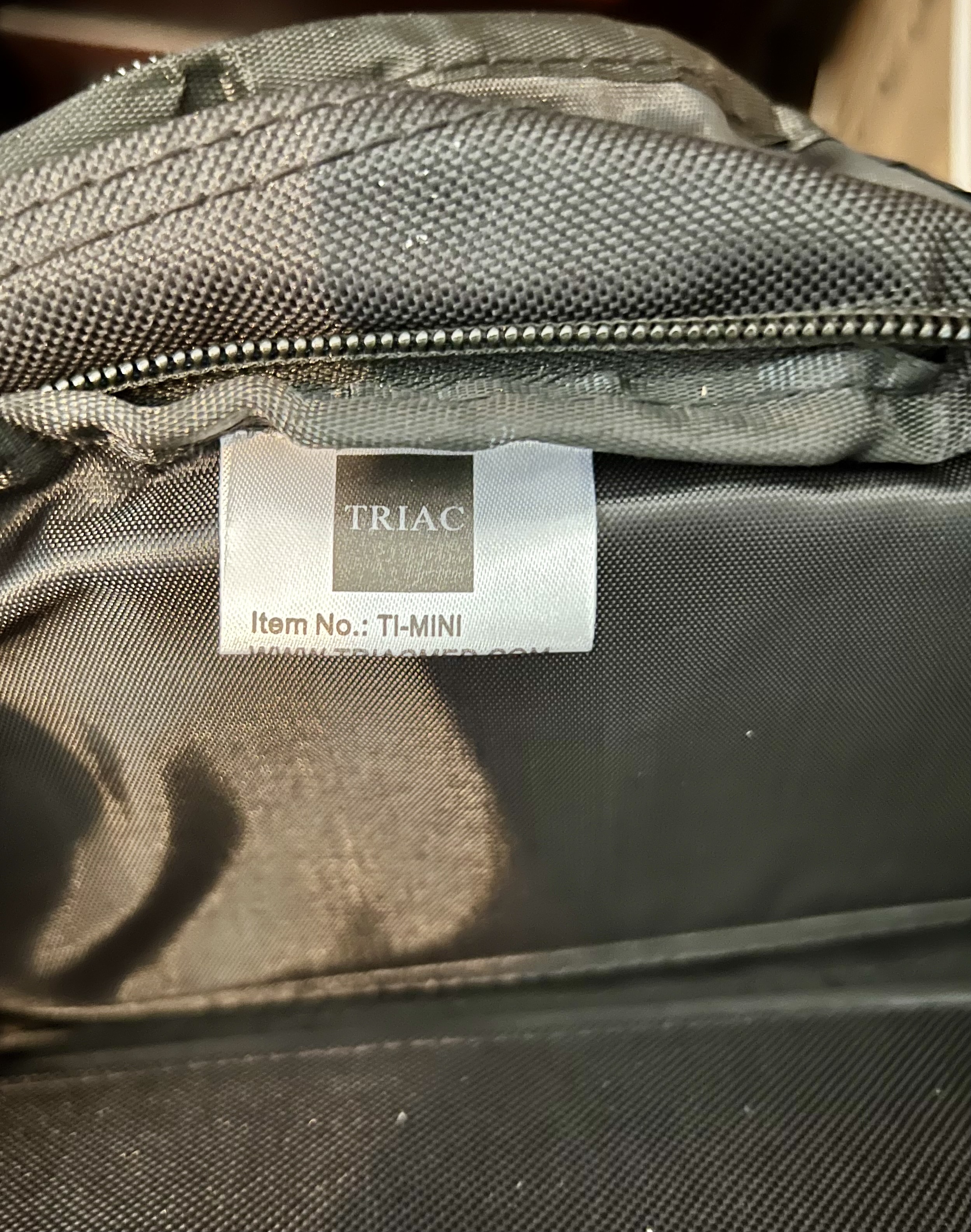 TRIAC Enteral TI Mini Unopened Black New 500-1200ML