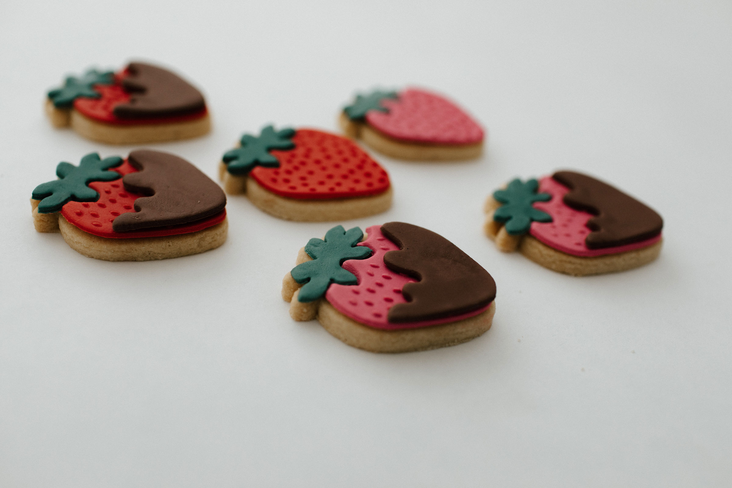 Strawberry Dipped Cookies