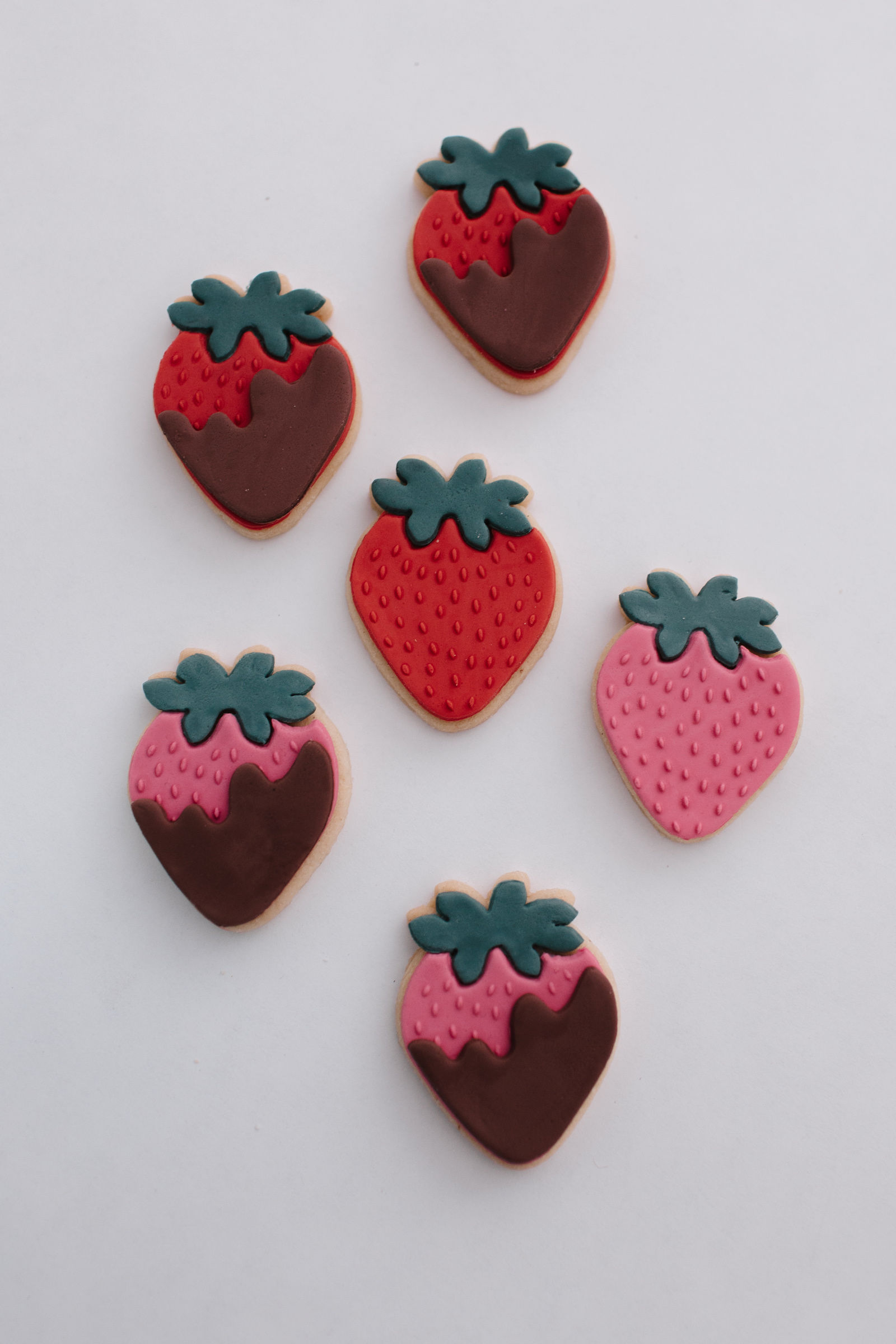 Strawberry Dipped Cookies