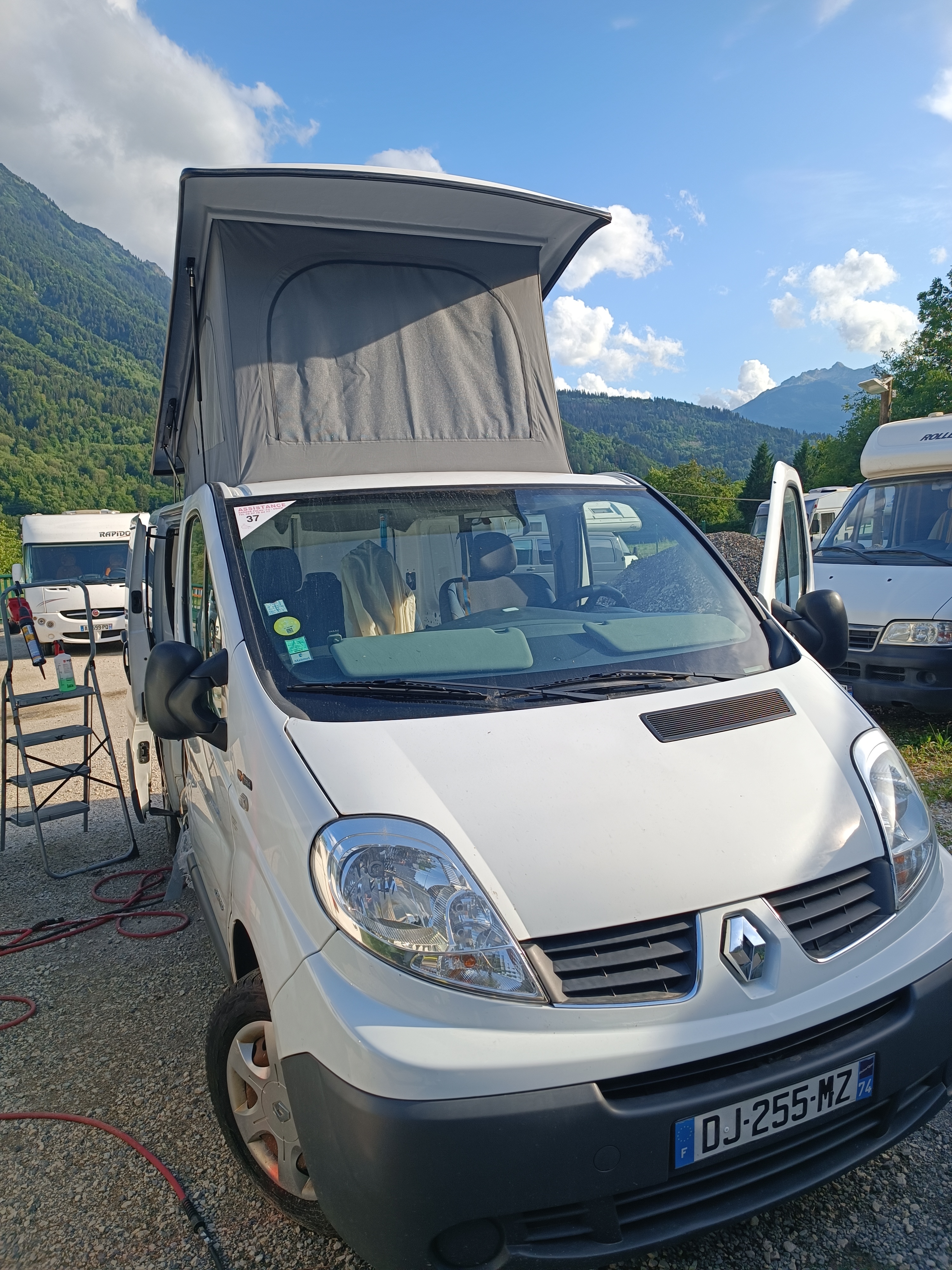 Toit relevable Trafic 2 et dérivés 