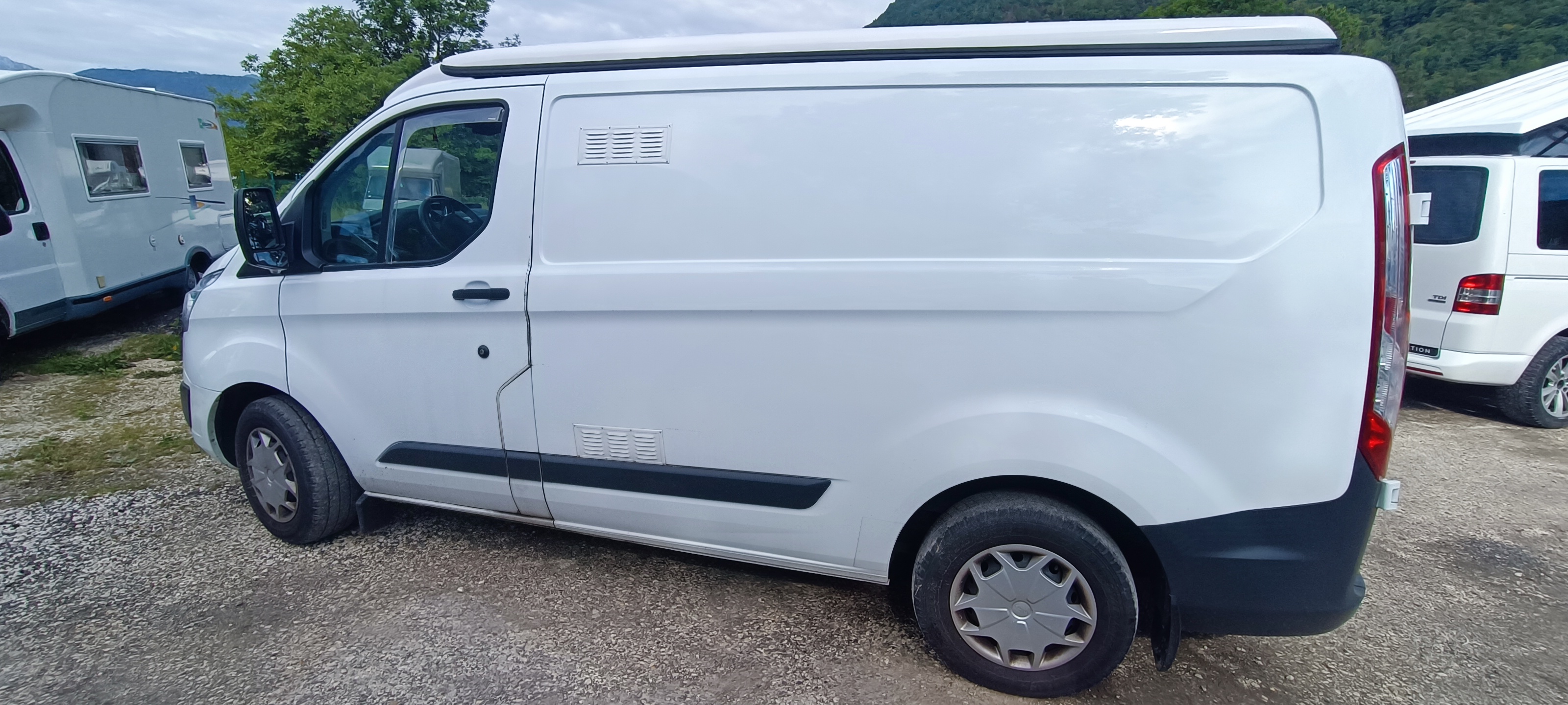 Toit relevable OVR pour Ford Custom L1 avant 2024