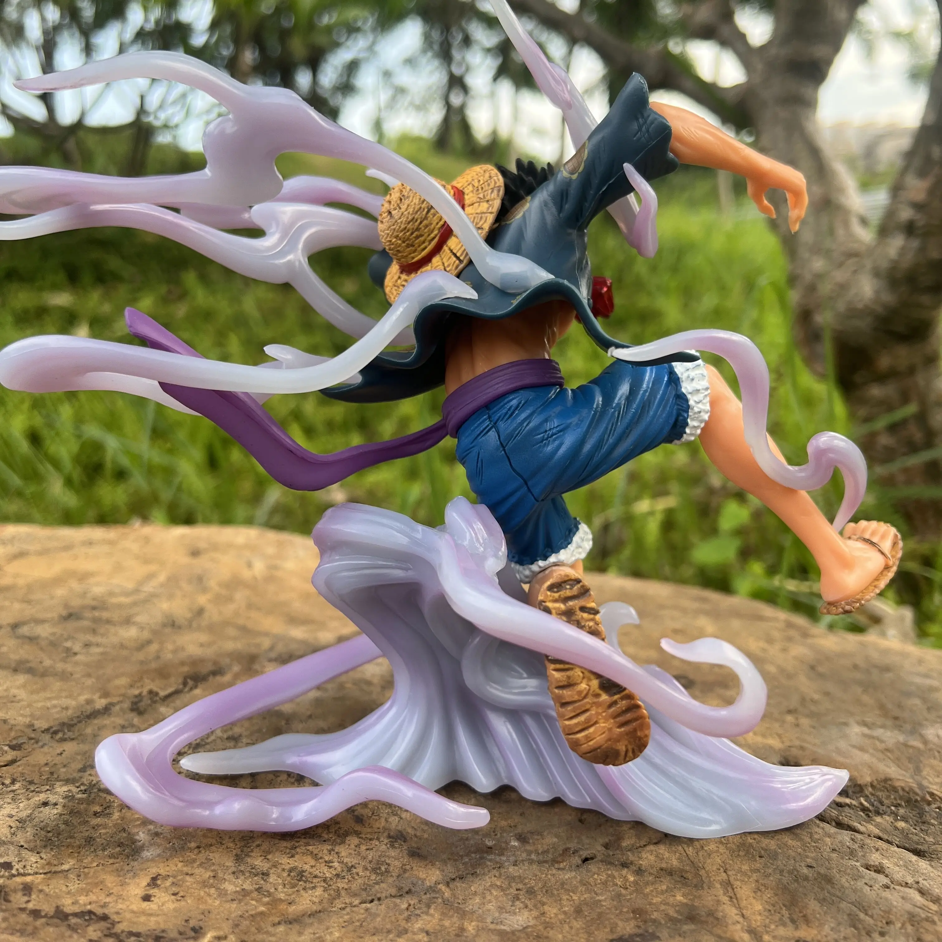 Figura de Luffy Gear 2