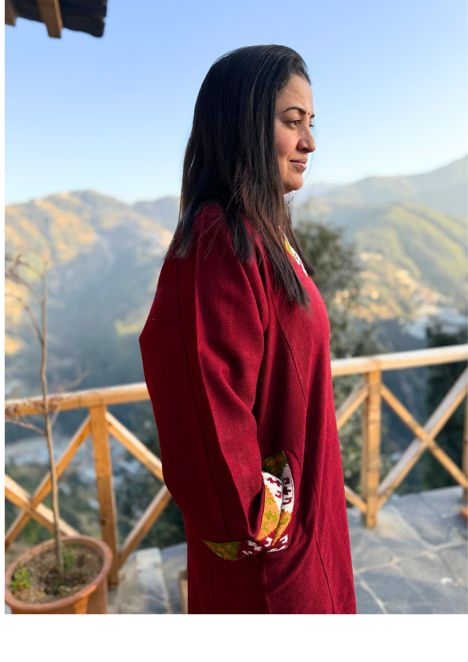 Pahadan's Woollen Feran 