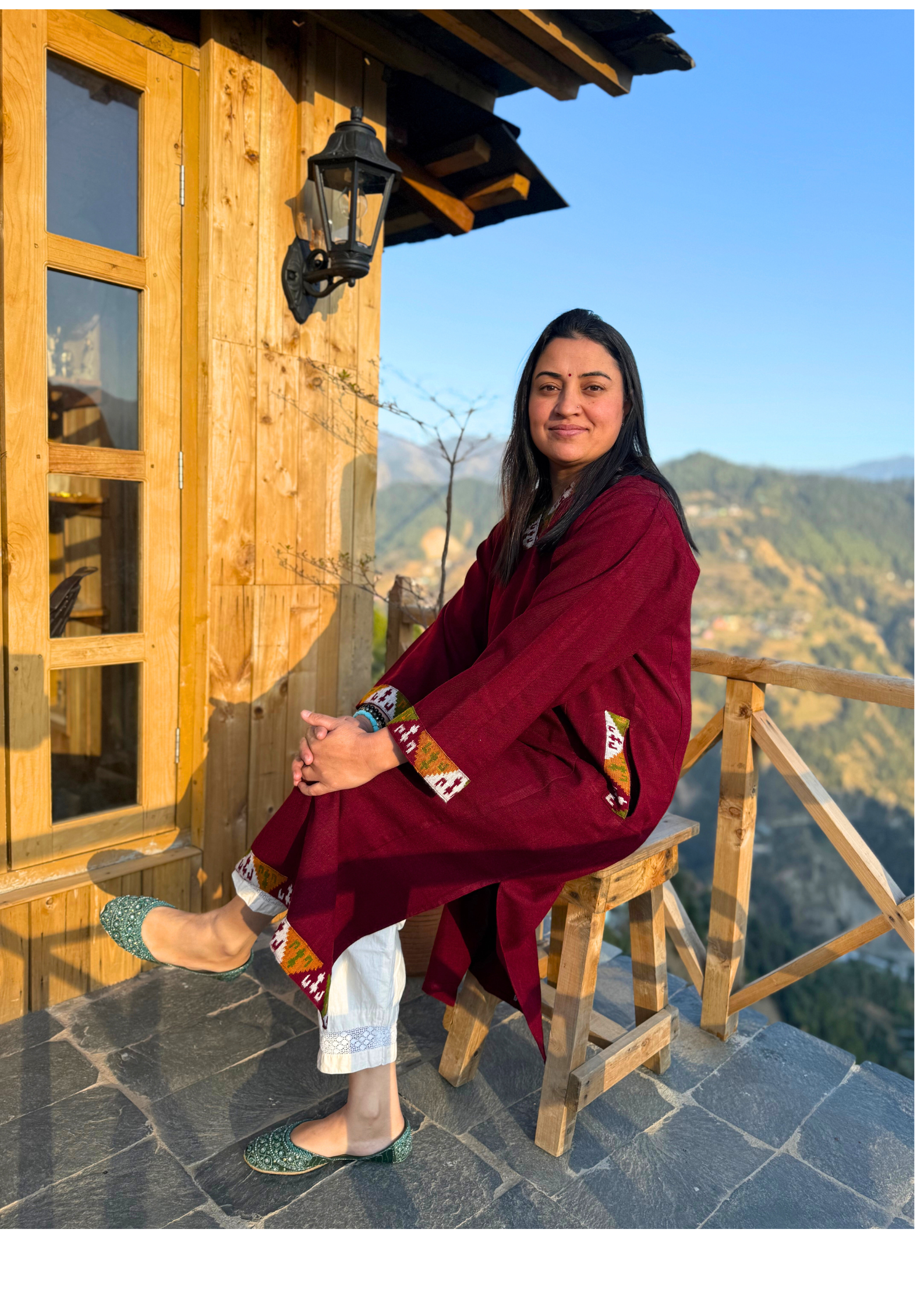 Pahadan's Woollen Feran 