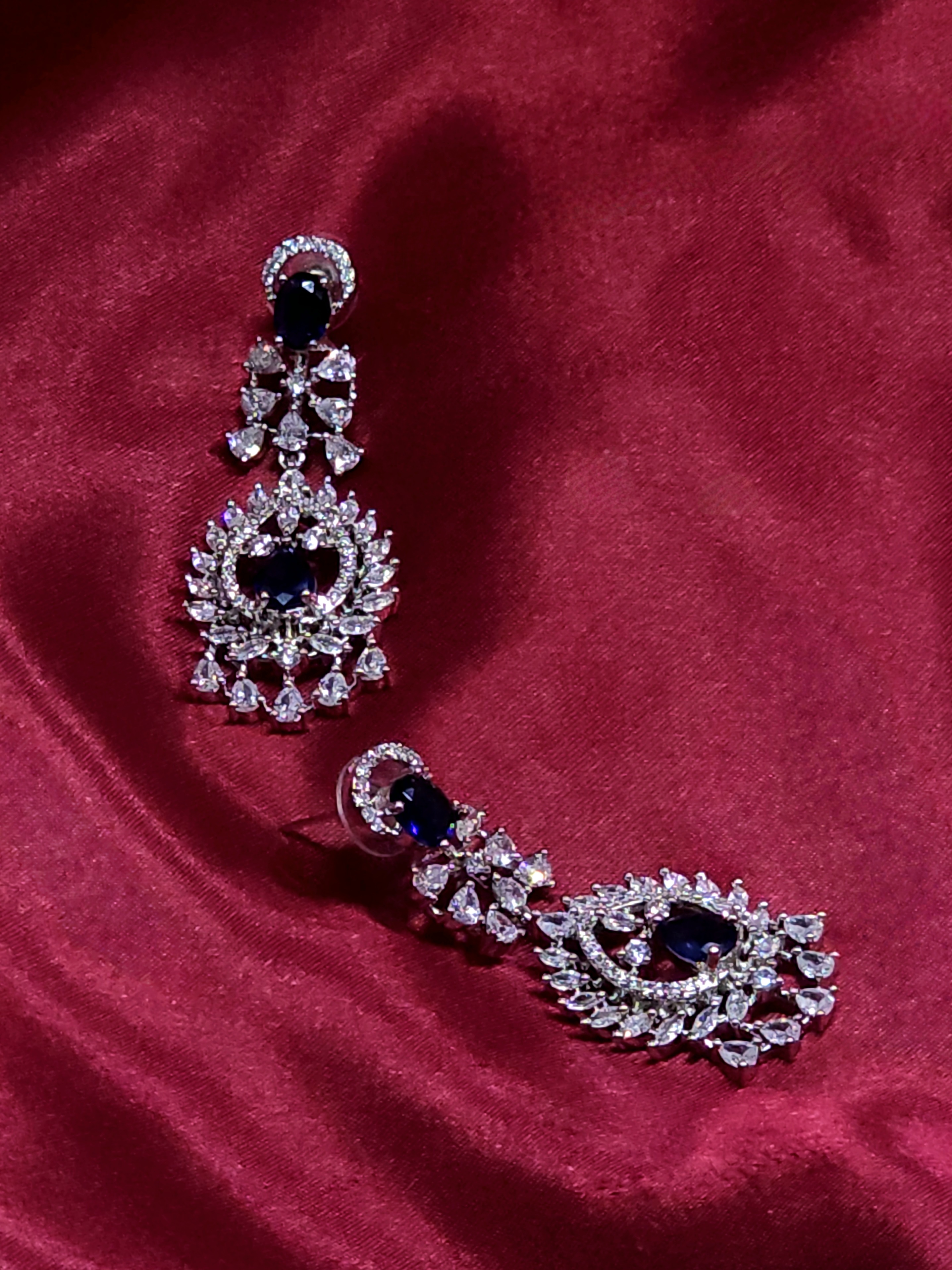 Regal Rise Necklace Set