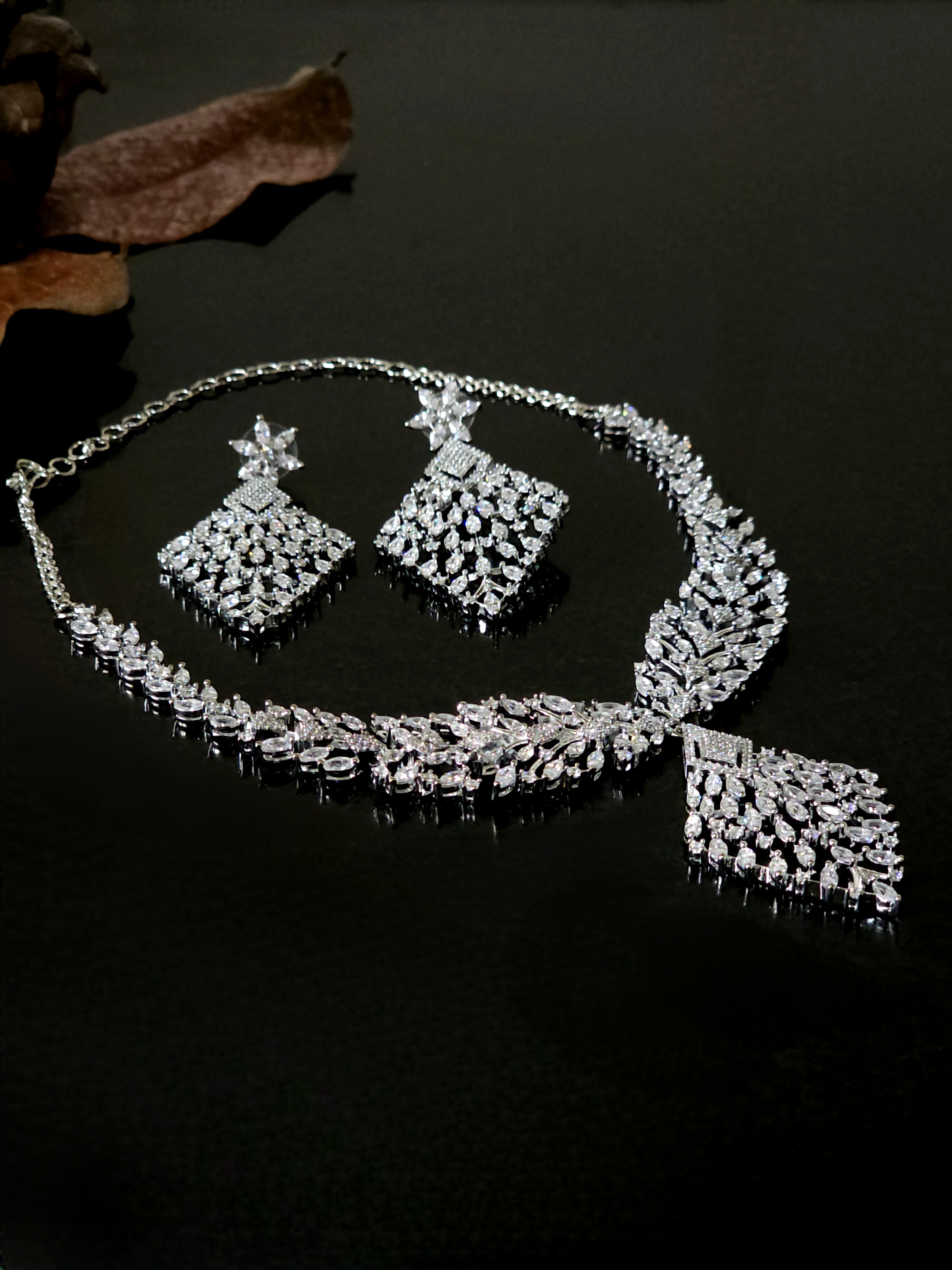 Glacial Mosaic Necklace Set