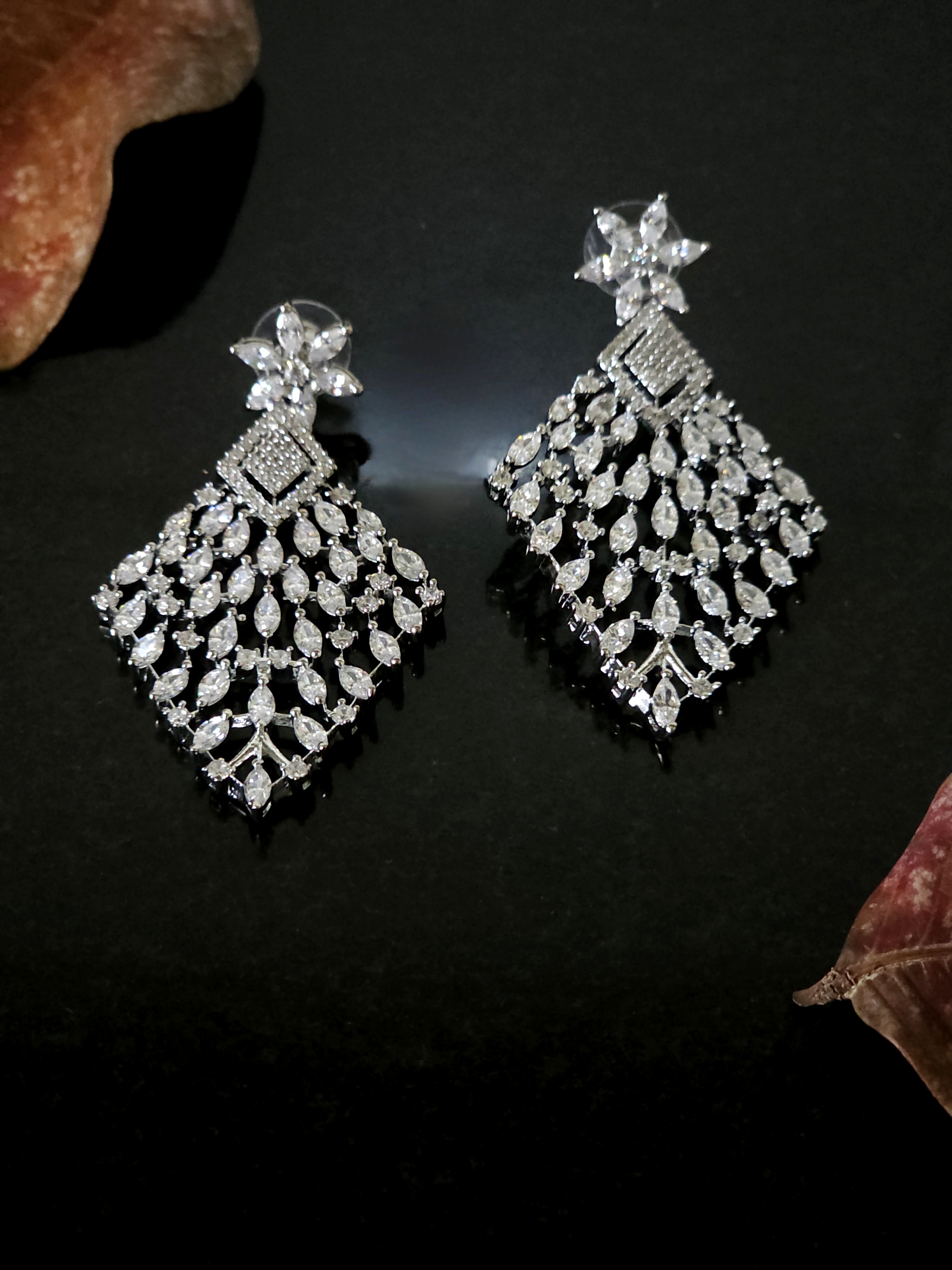 Glacial Mosaic Necklace Set