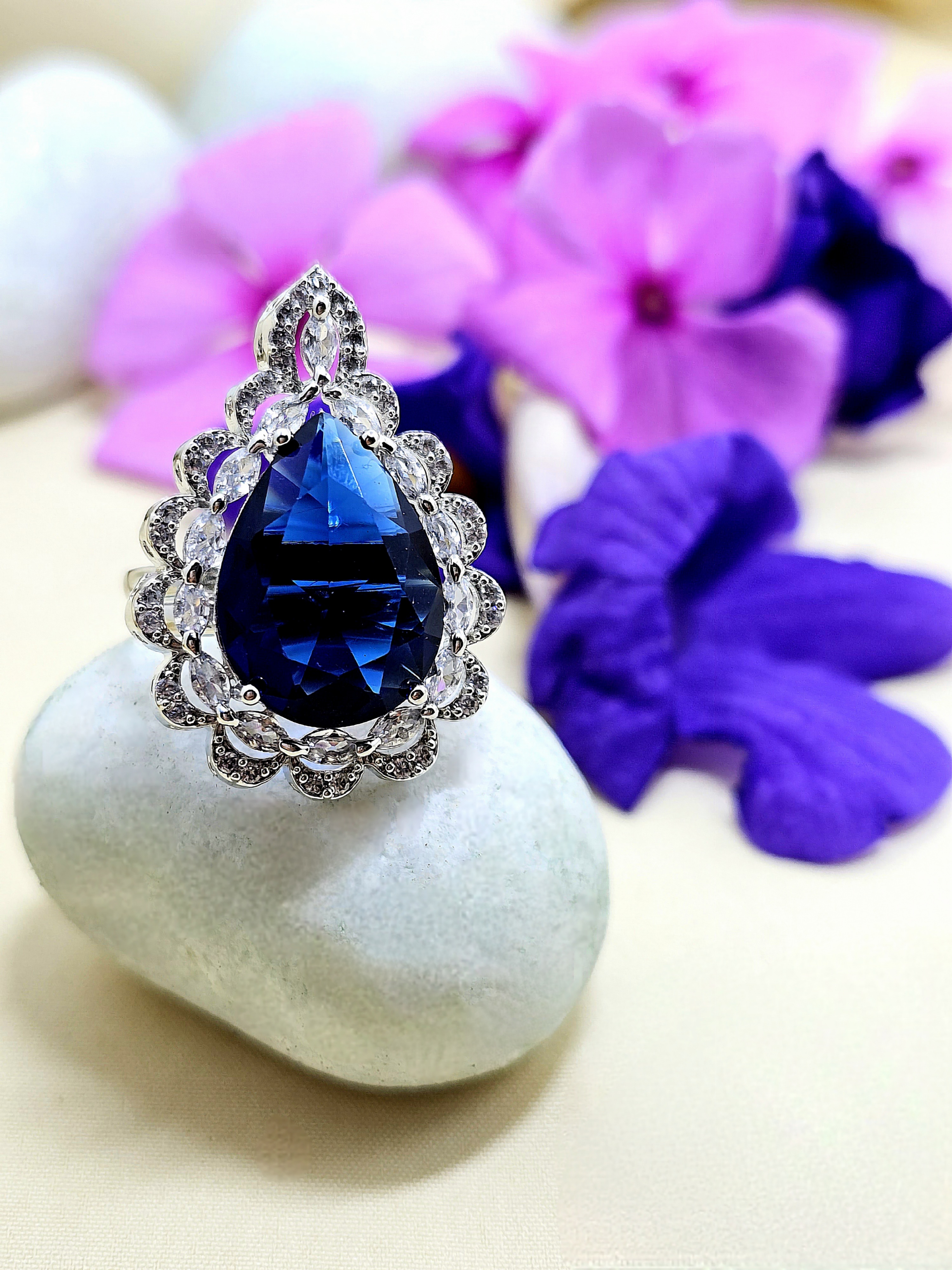 Sparkling Dewdrops Ring