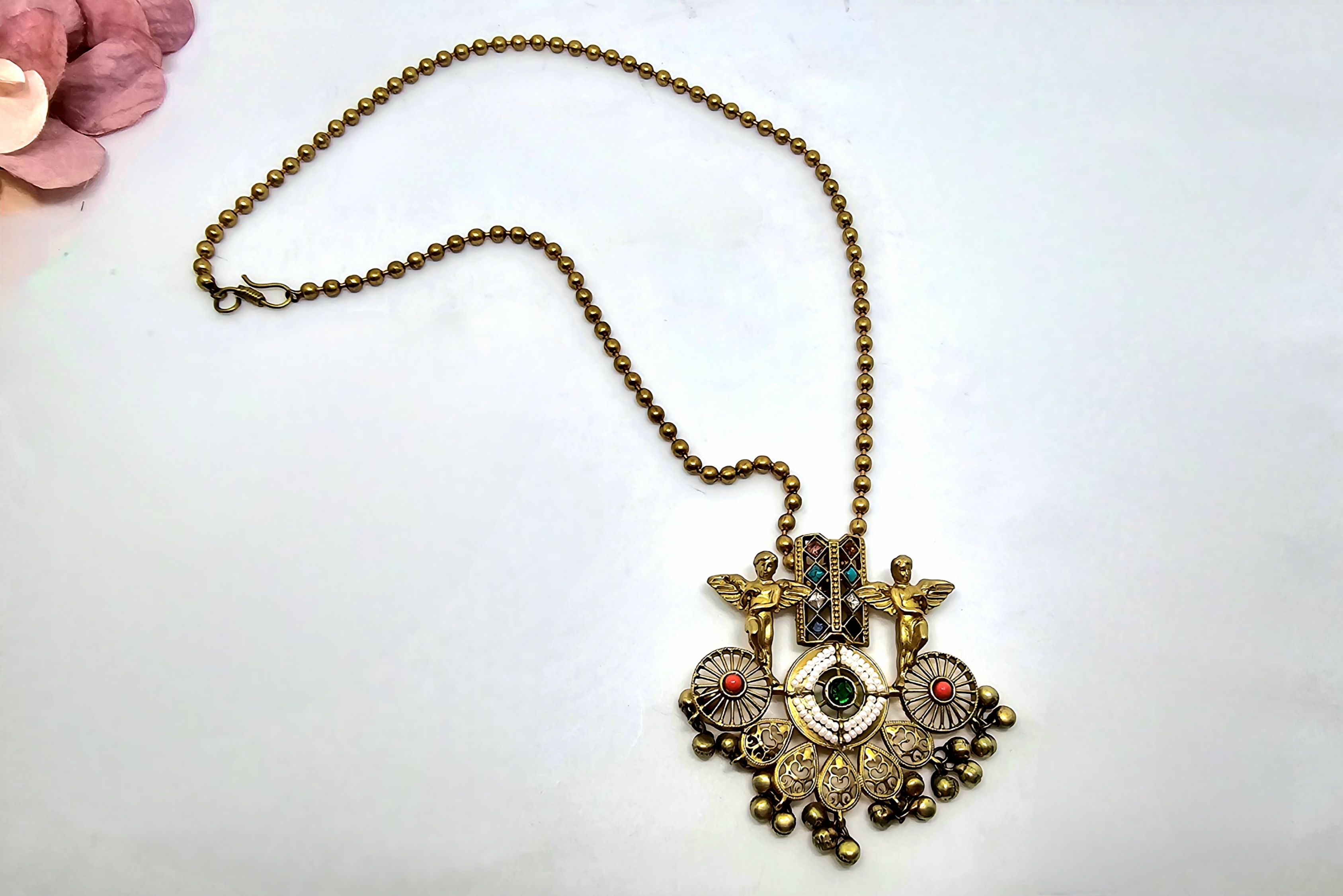 Angels of Love Necklace Set