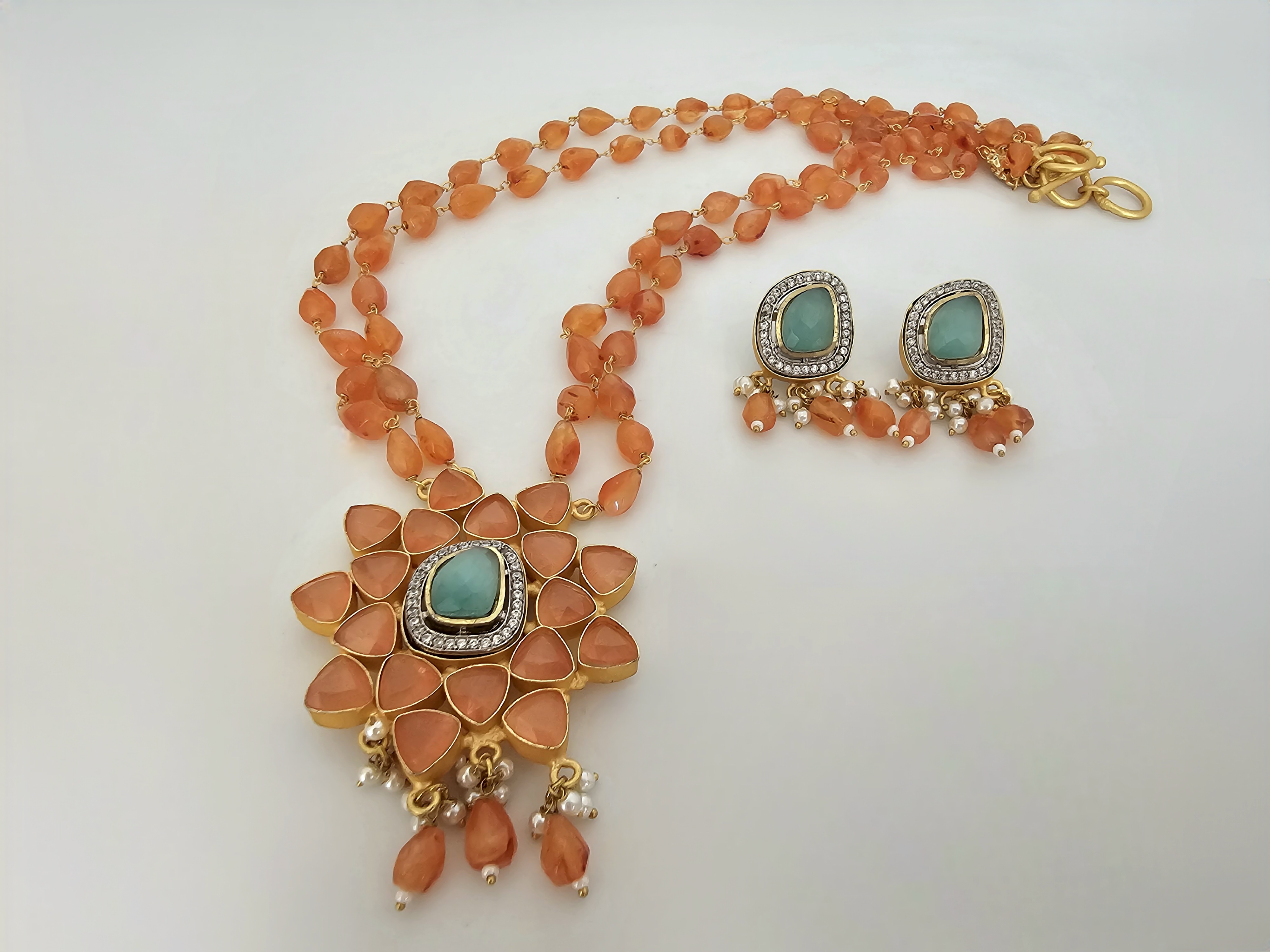 Orange Oasis Necklace Set