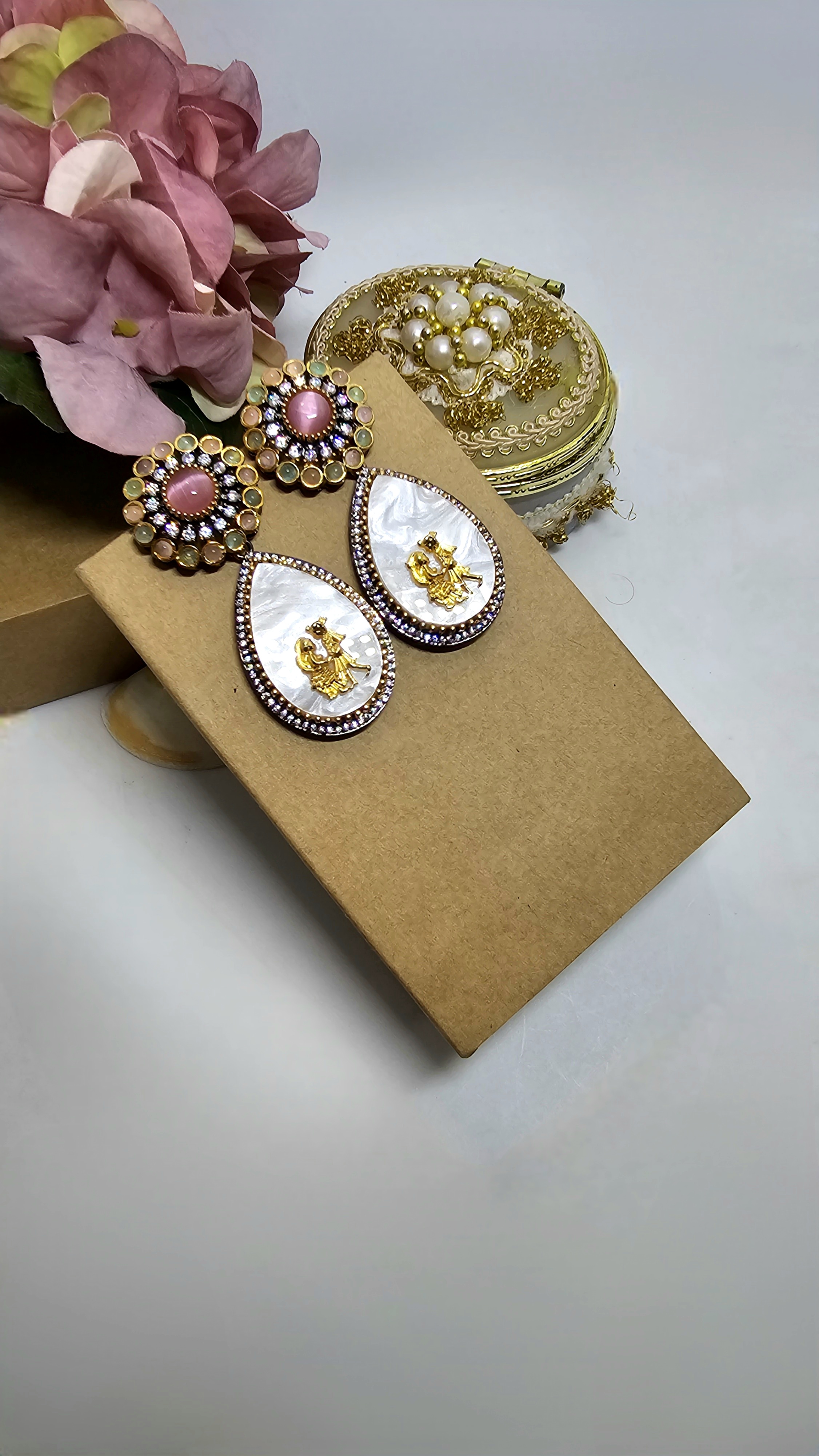 Heartstrings Harmony Necklace Set