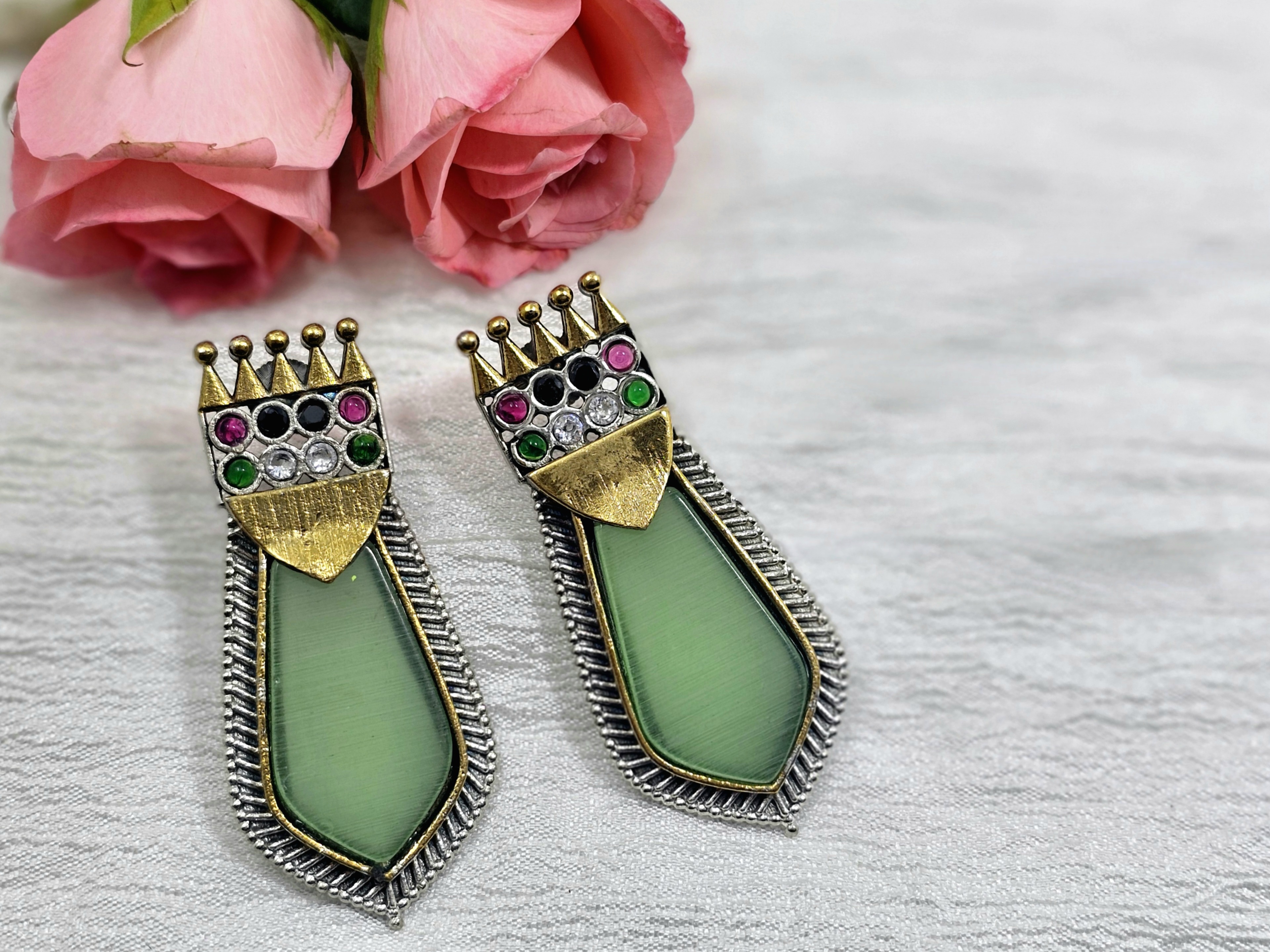 Spunky Pointers Earrings